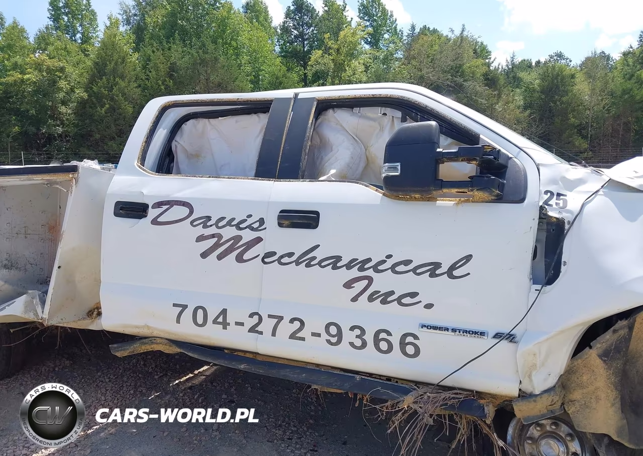 2018 Ford F-350 Chassis Xl VIN:1FD8W3GT5JEC14551 - 18