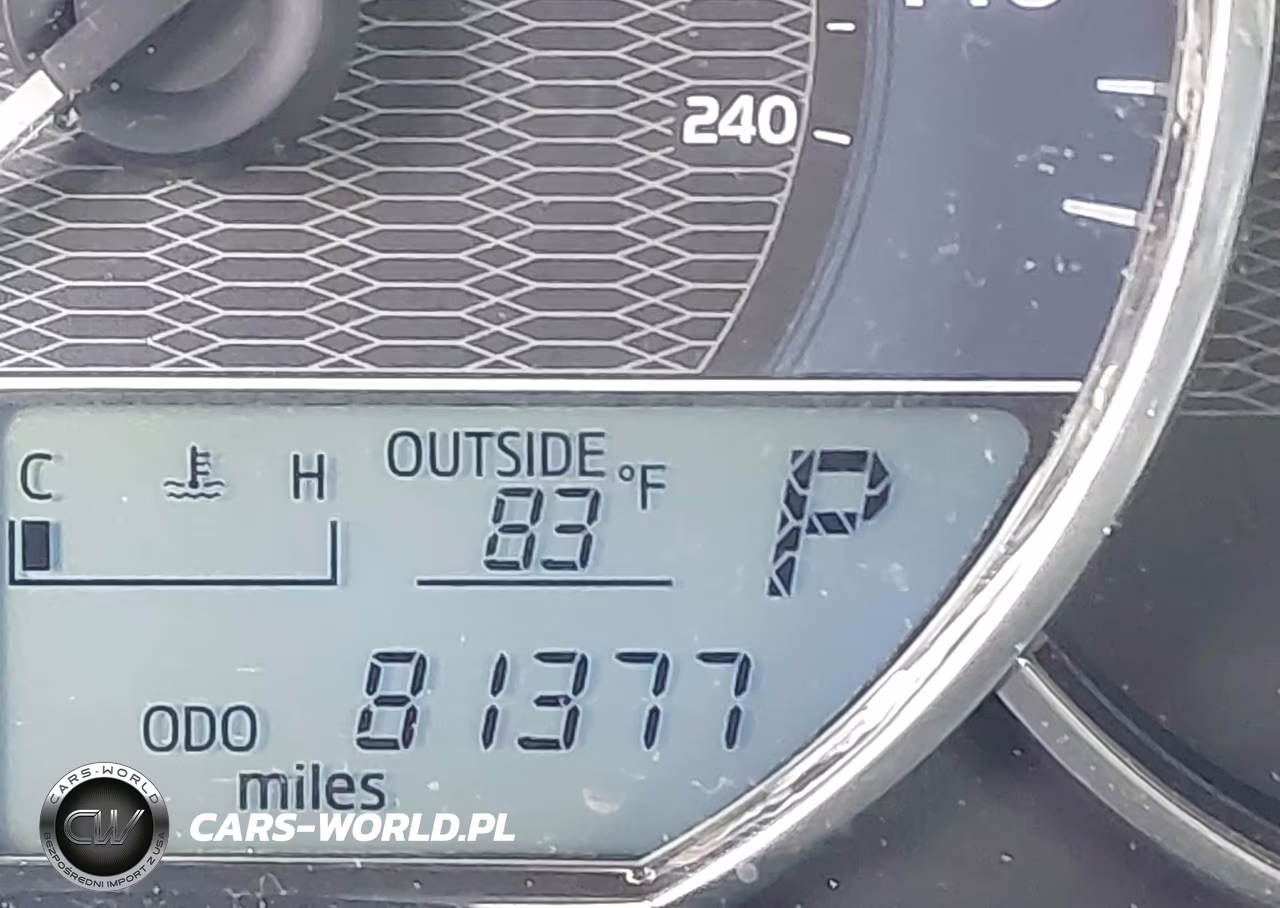 2016 Toyota Corolla Le VIN:2T1BURHE5GC489433 - 16