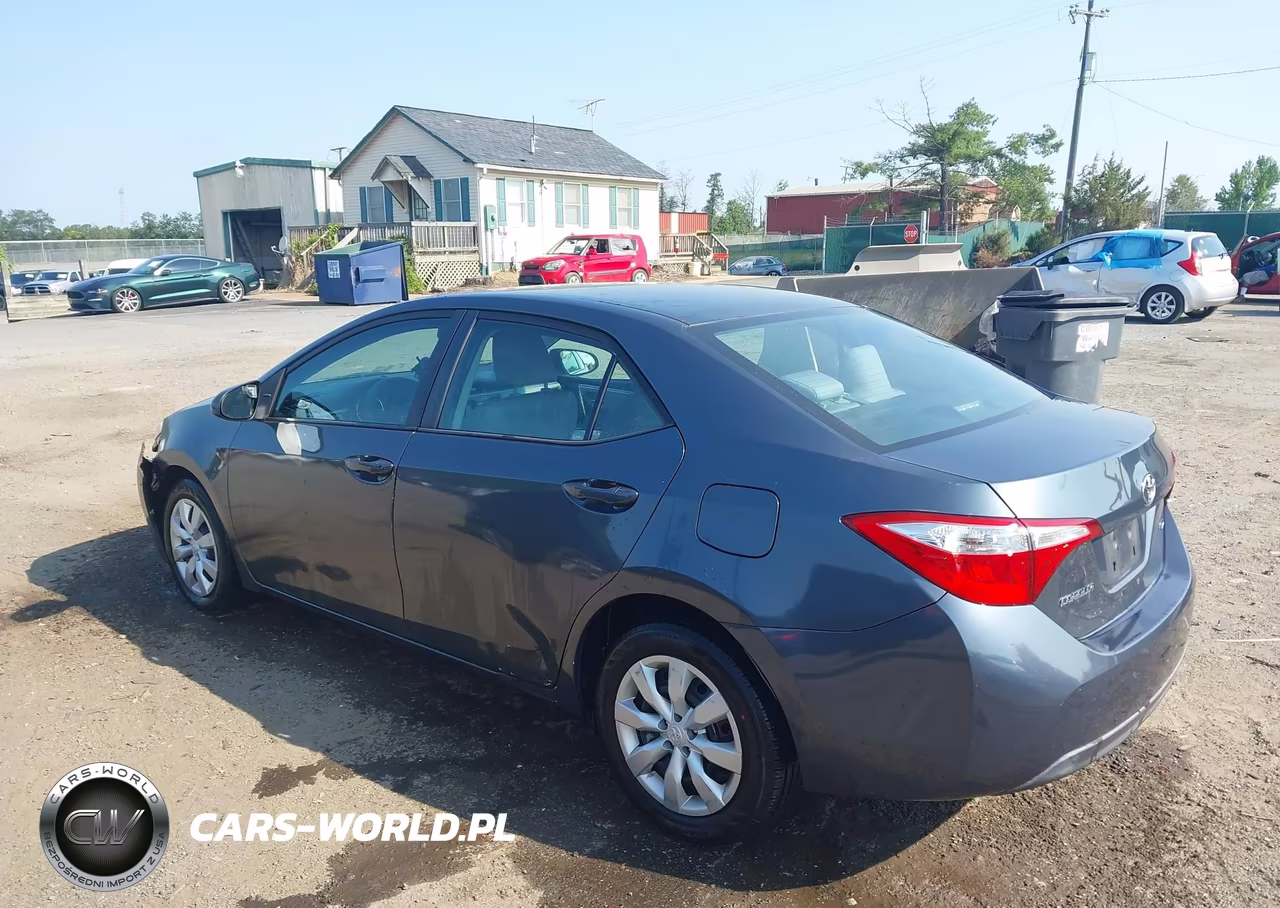 2016 Toyota Corolla Le VIN:2T1BURHE5GC489433 - 3