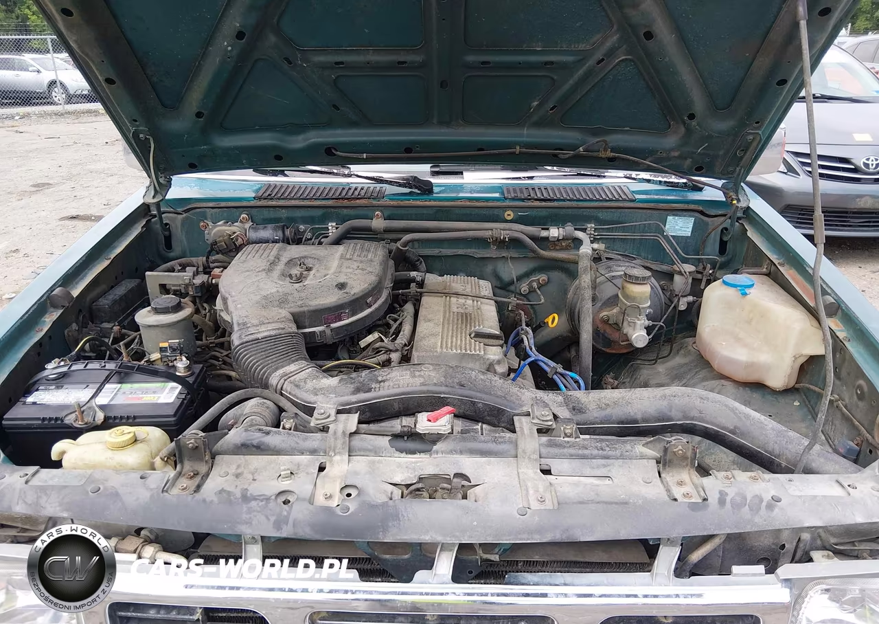 1997 Nissan 4X2 Truck Xe VIN:1N6SD11S2VC370145 - 10
