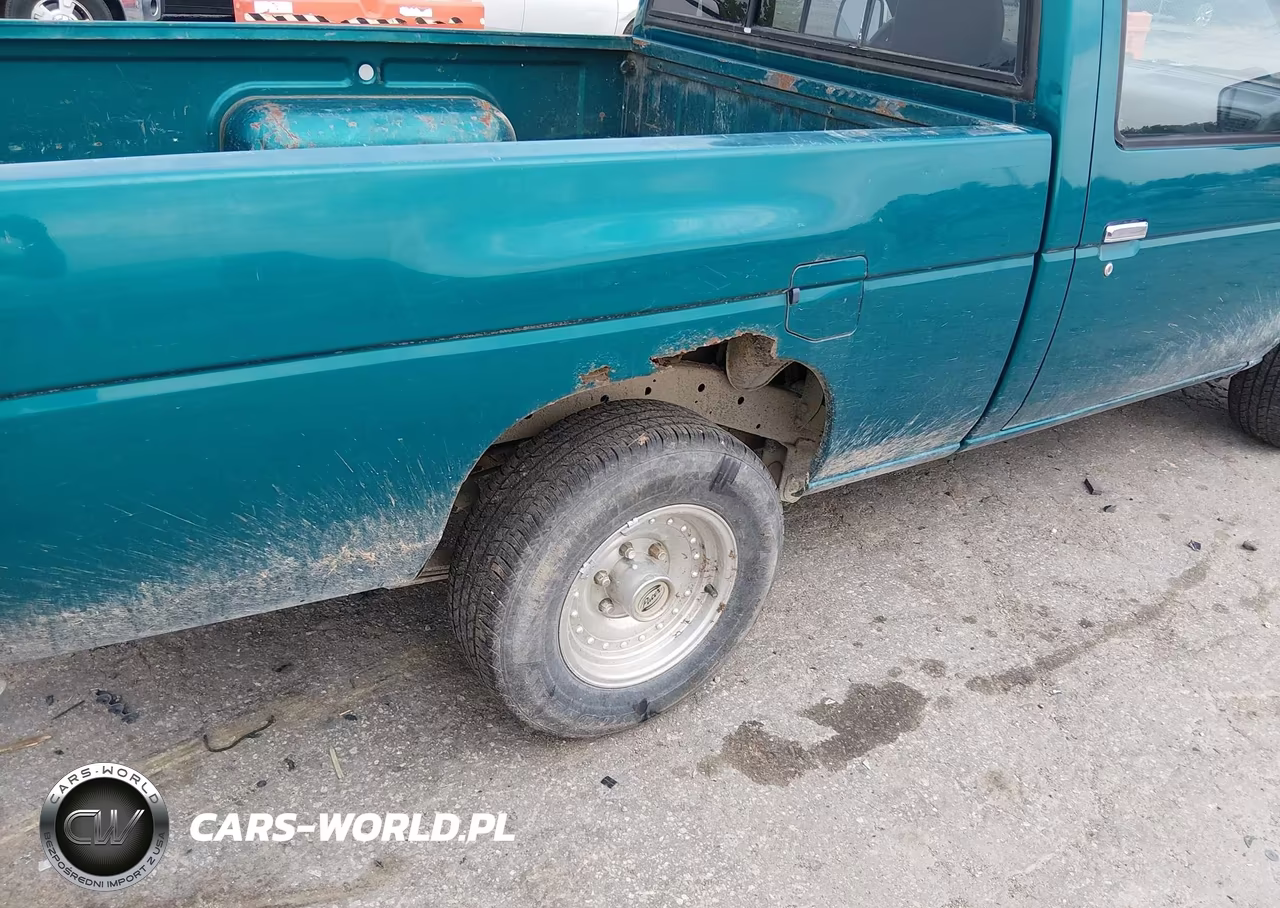 1997 Nissan 4X2 Truck Xe VIN:1N6SD11S2VC370145 - 6