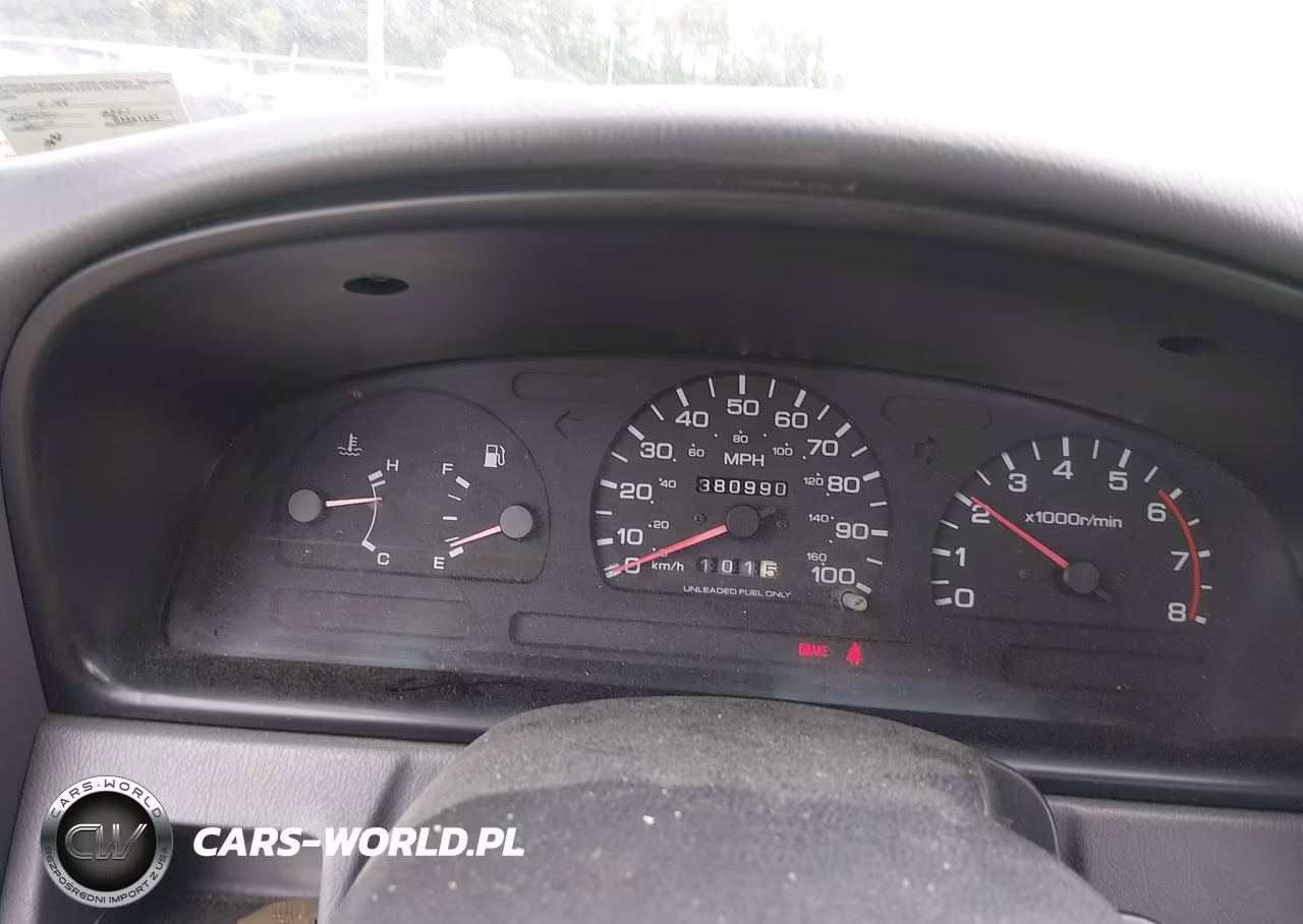 1997 Nissan 4X2 Truck Xe VIN:1N6SD11S2VC370145 - 7
