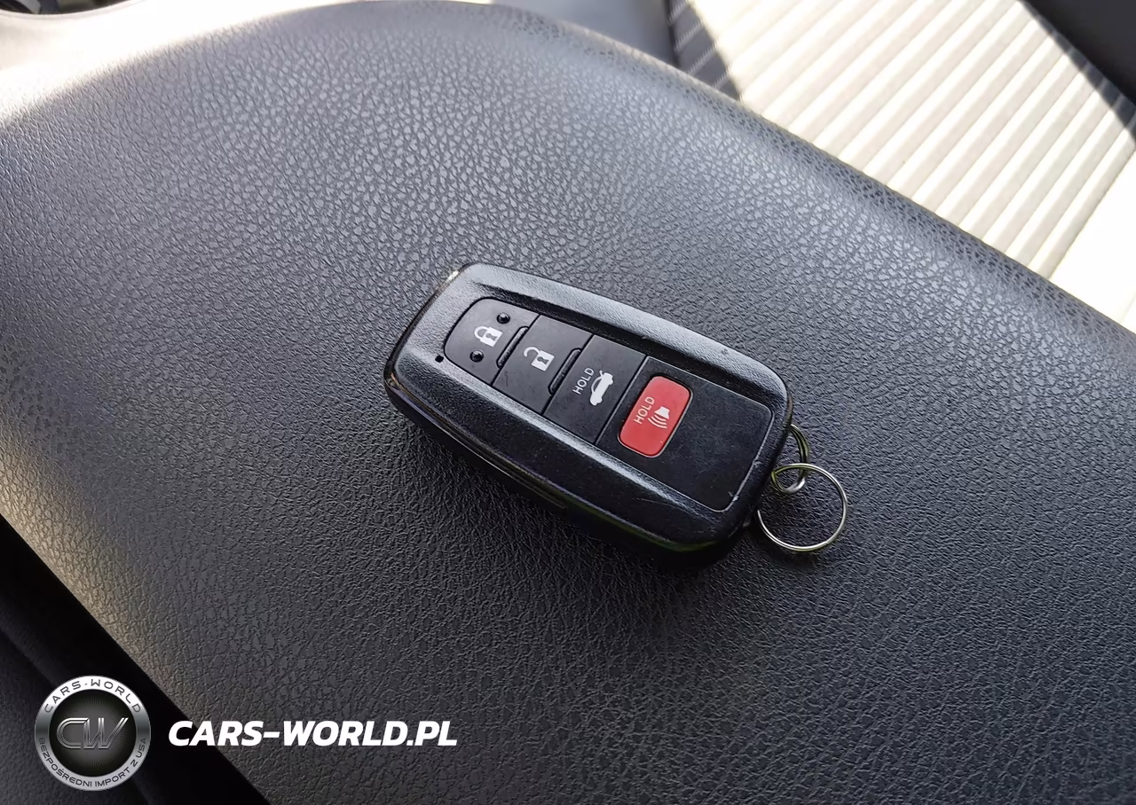 2021 Toyota Camry Se Hybrid VIN:4T1G31AK3MU550055 - 11