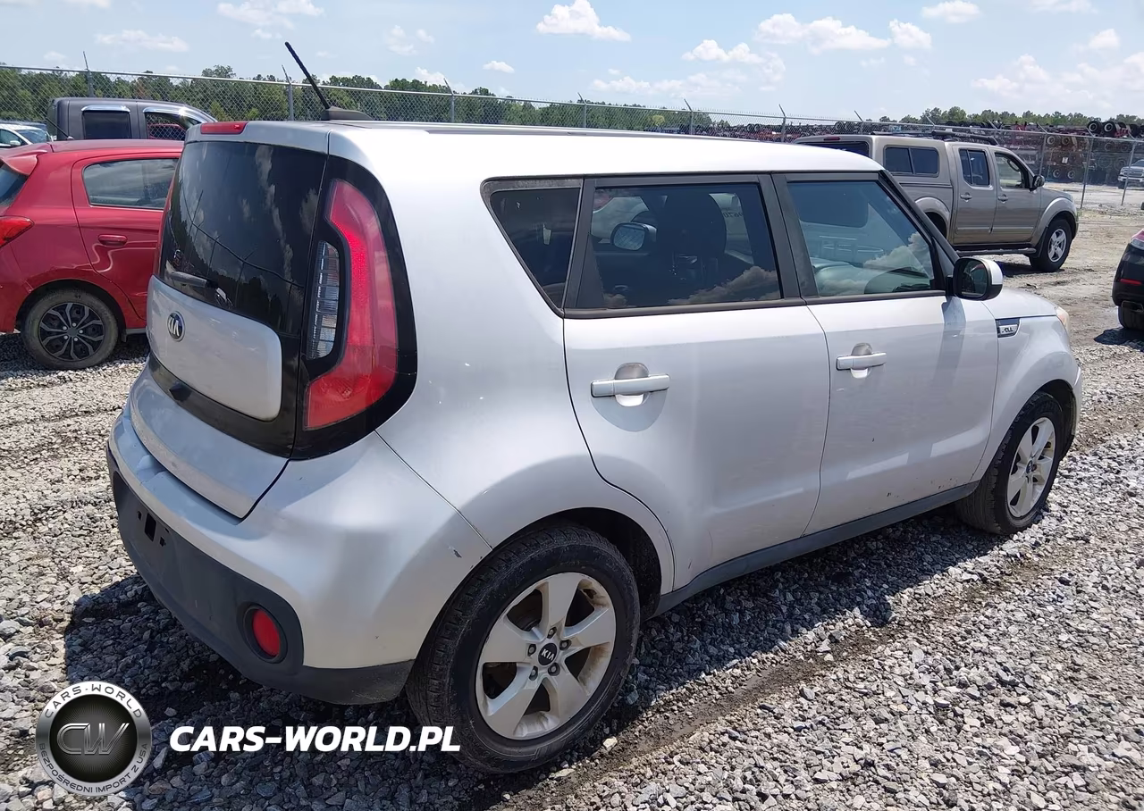 2017 Kia Soul VIN:KNDJN2A21H7460319 - 4