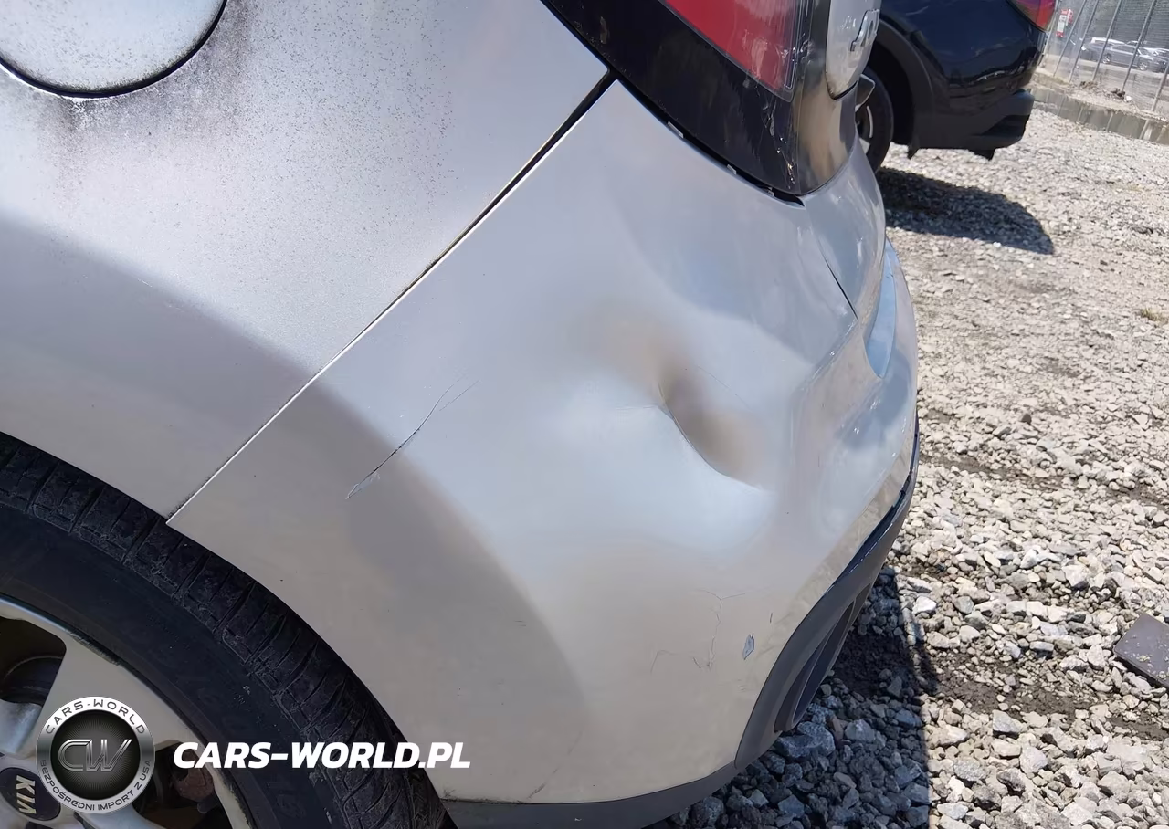 2017 Kia Soul VIN:KNDJN2A21H7460319 - 6