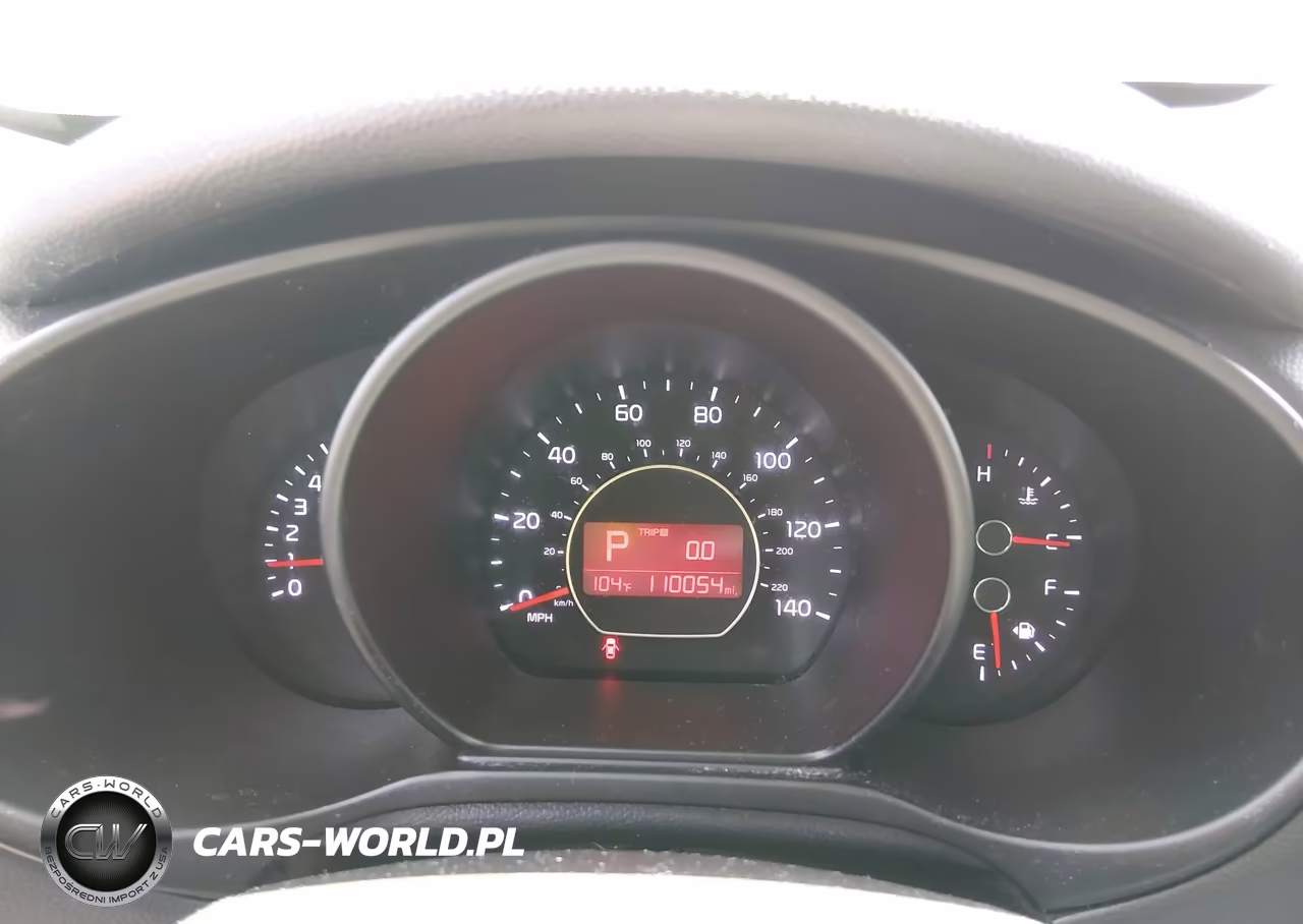 2017 Kia Soul VIN:KNDJN2A21H7460319 - 7