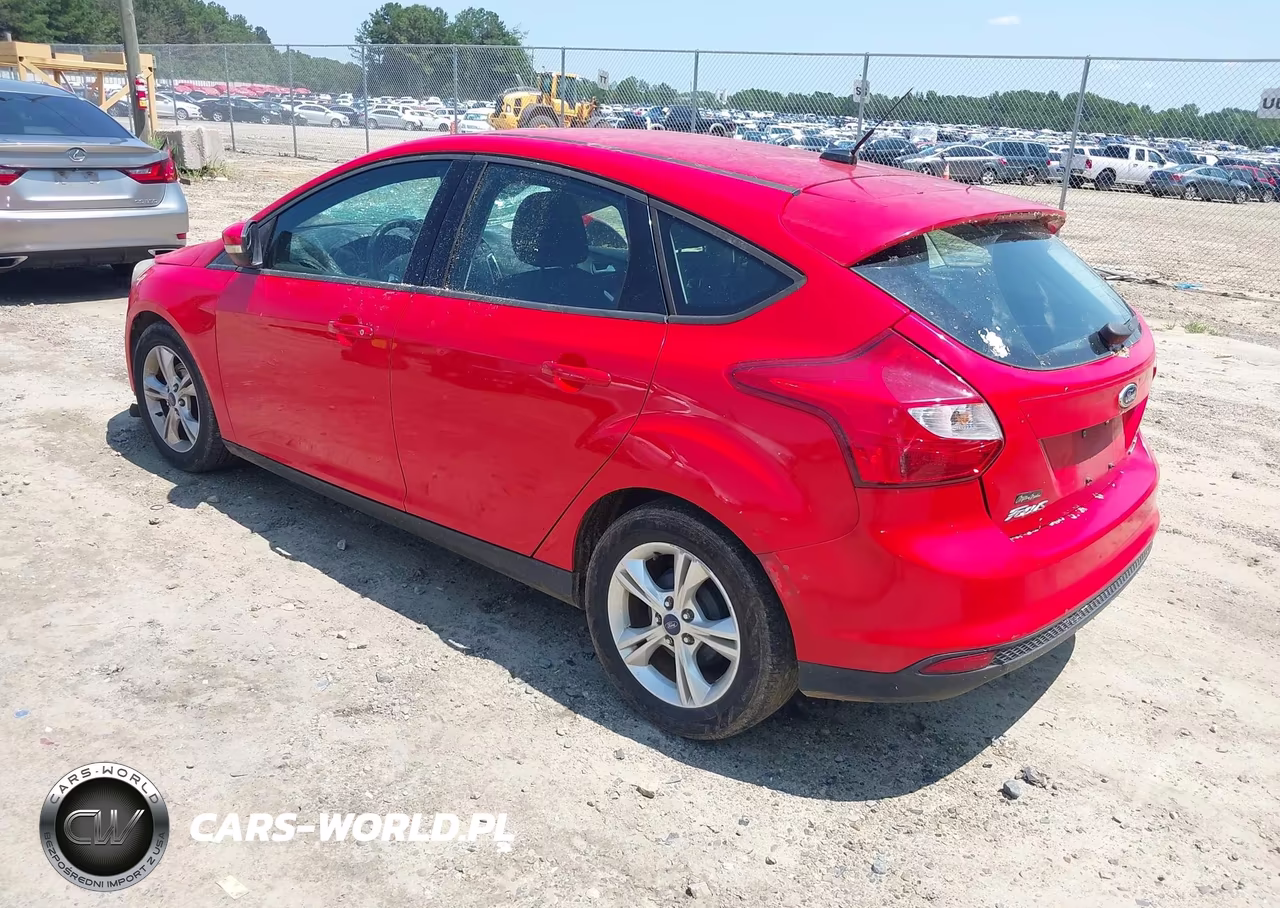 2013 Ford Focus Se VIN:1FADP3K27DL155474 - 3