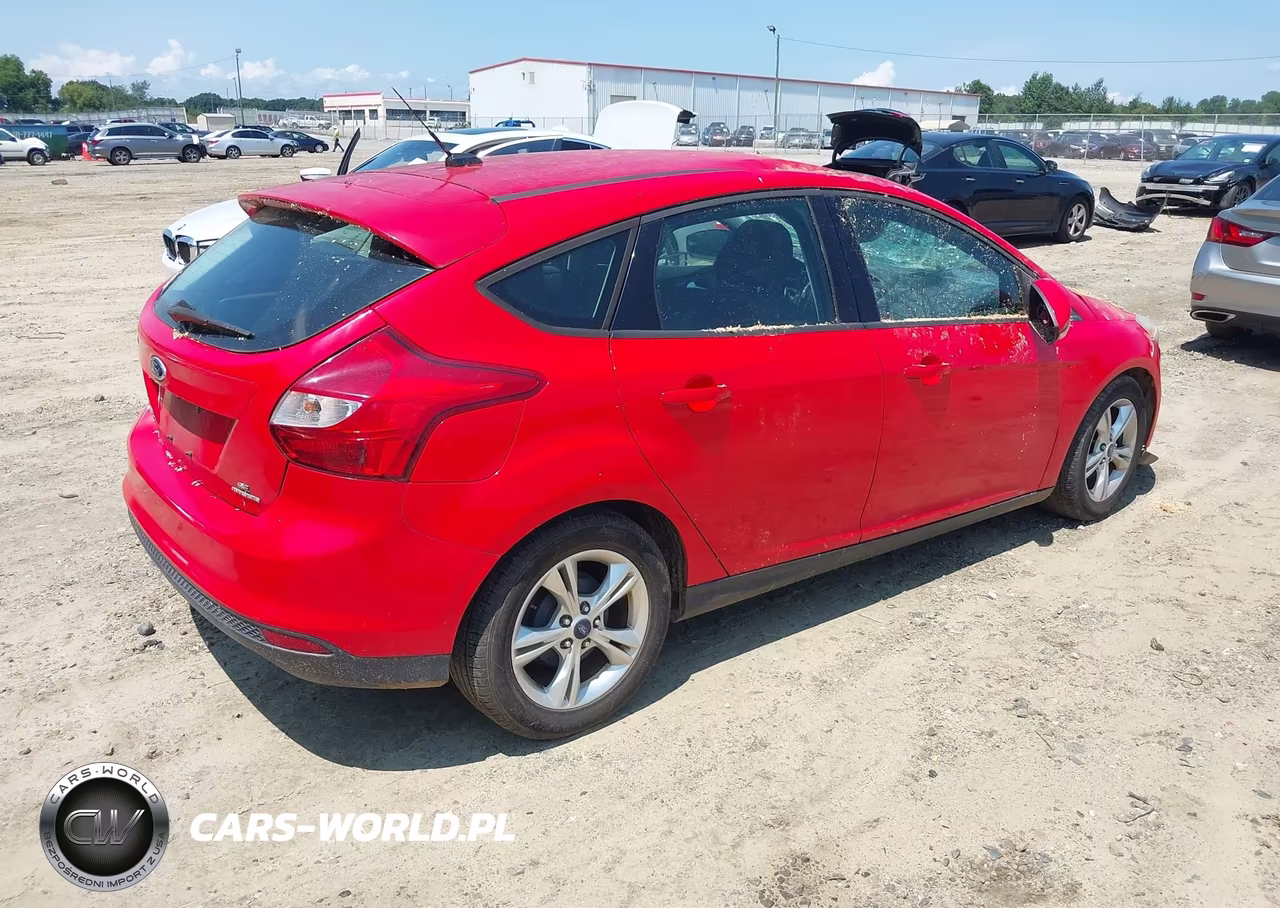 2013 Ford Focus Se VIN:1FADP3K27DL155474 - 4