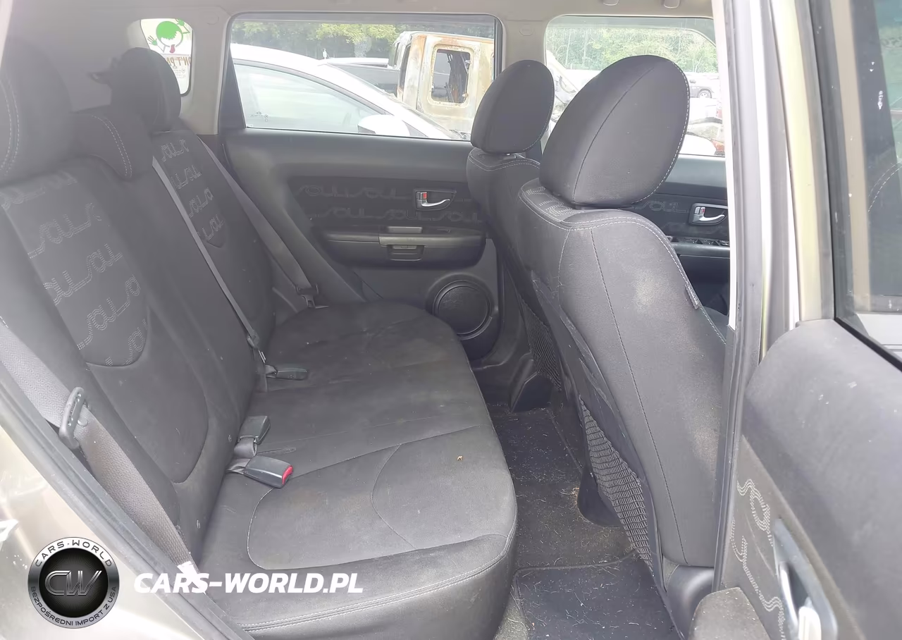 2012 Kia Soul + VIN:KNDJT2A68C7421373 - 8