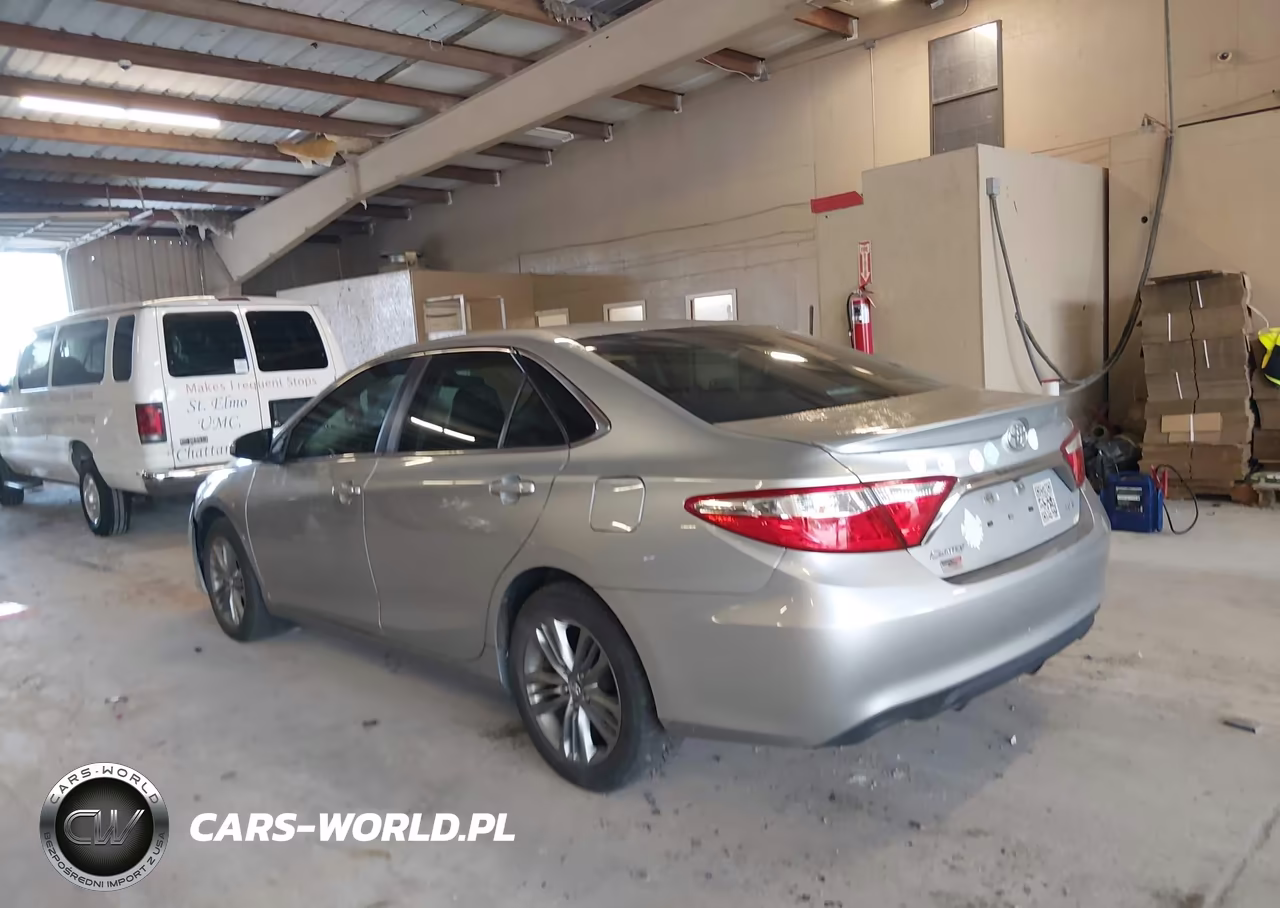 2017 Toyota Camry Se VIN:4T1BF1FK4HU383334 - 3