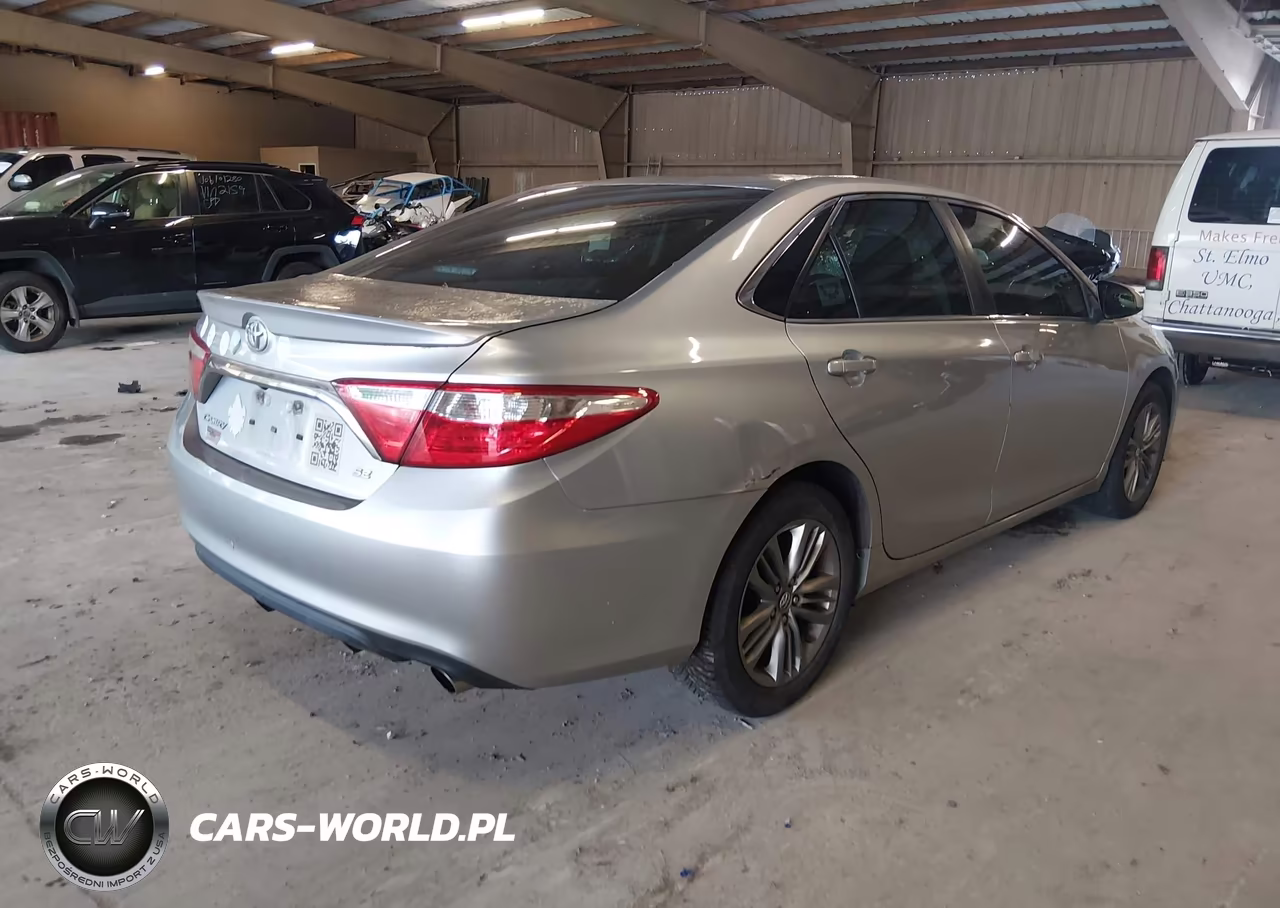 2017 Toyota Camry Se VIN:4T1BF1FK4HU383334 - 4