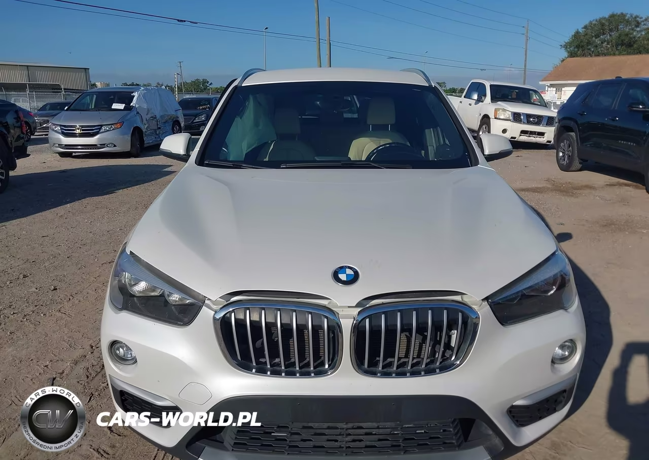 2018 BMW X1 Sdrive28I VIN:WBXHU7C33J5H39783 - 12