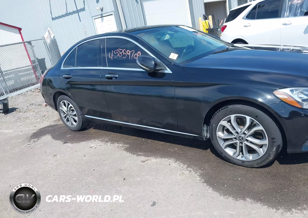 2017 Mercedes-Benz C 300 4Matic VIN:55SWF4KB5HU226979 - 13