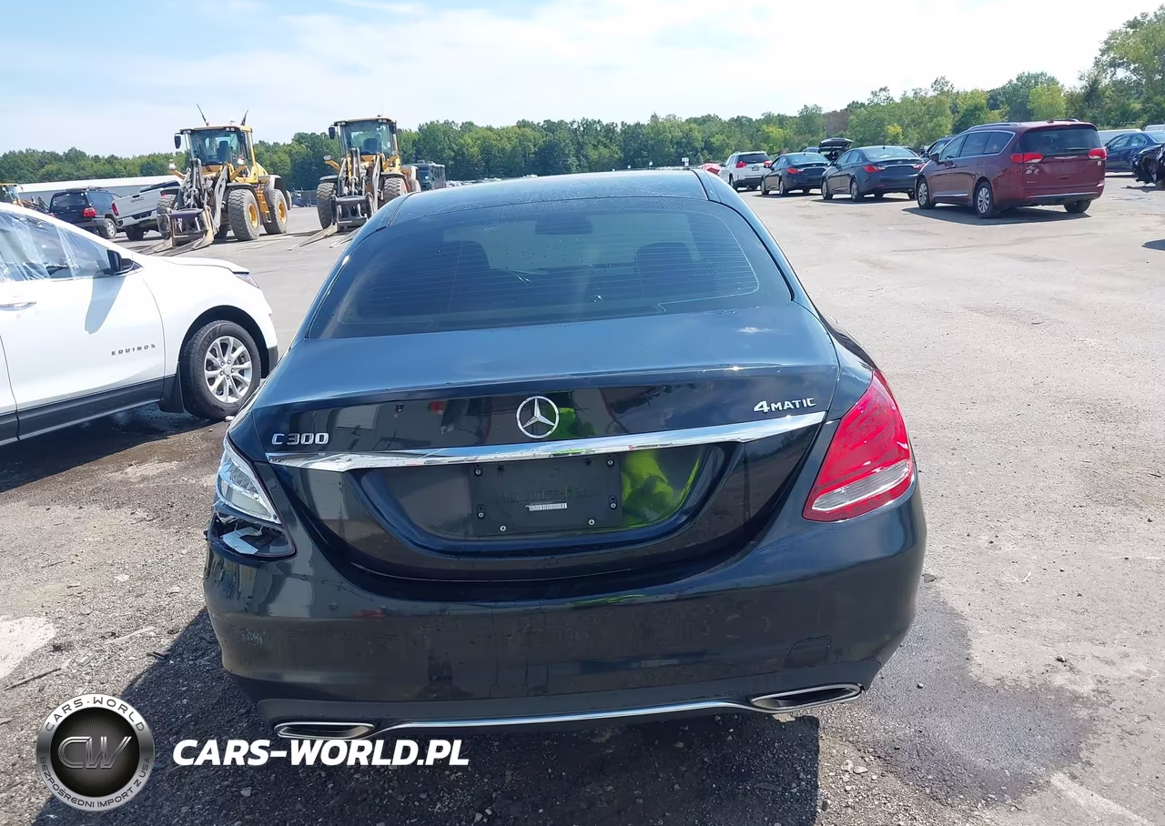 2017 Mercedes-Benz C 300 4Matic VIN:55SWF4KB5HU226979 - 16
