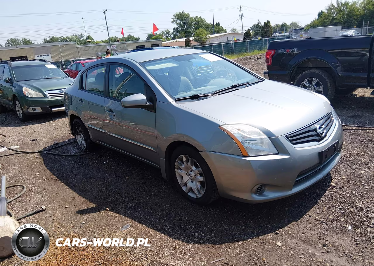 2012 Nissan Sentra 2.0 S – zdjęcie 1 z 16