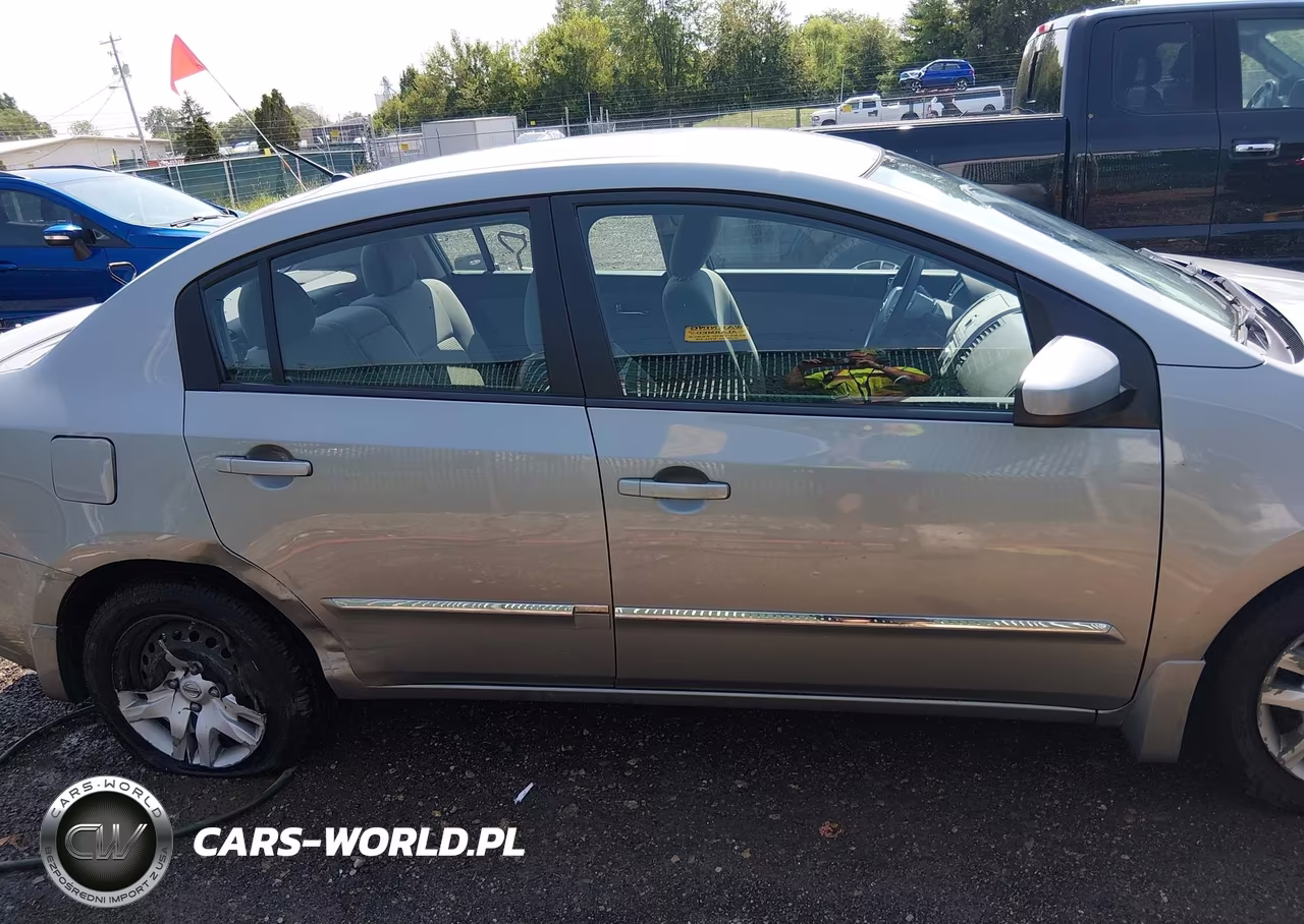 2012 Nissan Sentra 2.0 S VIN:3N1AB6AP1CL741135 - 13