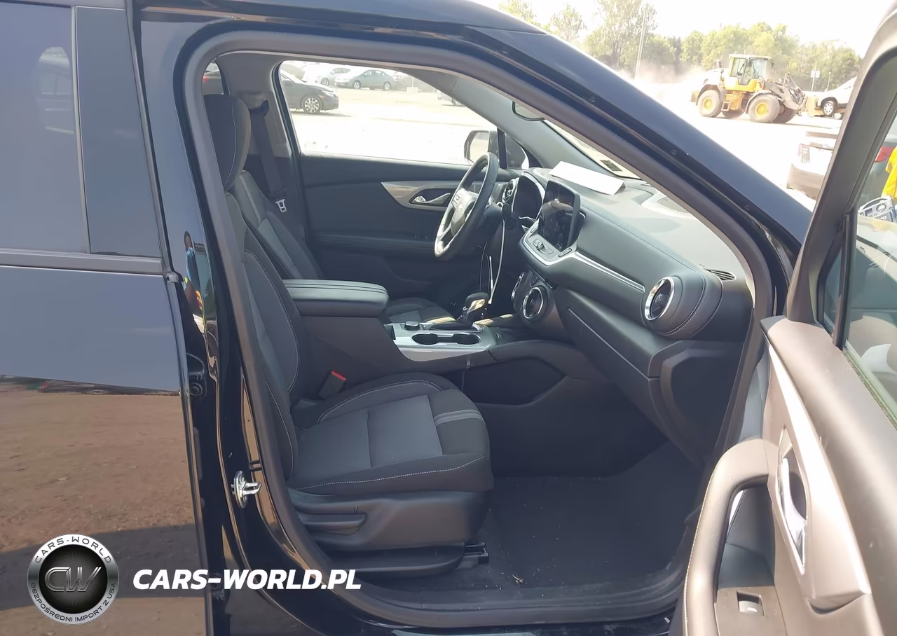 2024 Chevrolet Blazer 2Lt VIN:3GNKBHR49RS187999 - 5