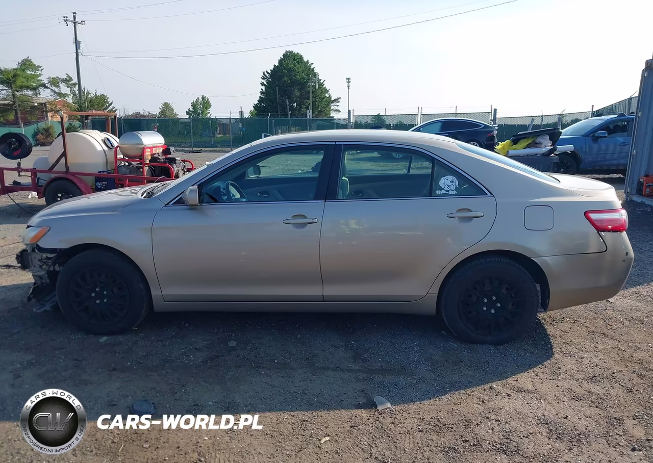 2007 Toyota Camry Le VIN:4T1BE46K27U141497 - 14