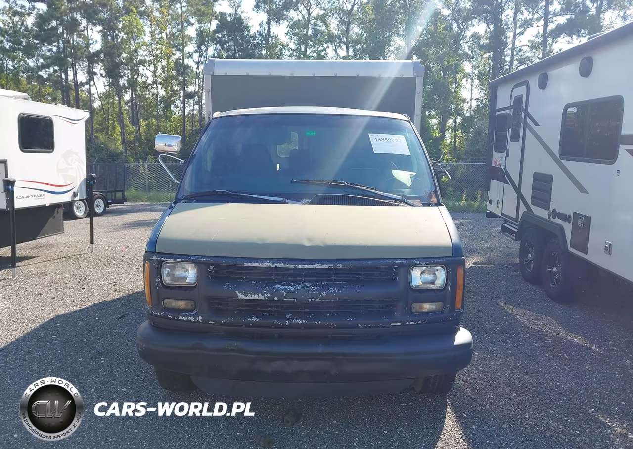 1999 Chevrolet Express Commercial Cutaway Base W-E23 VIN:1GBHG31F2X1153099 - 12
