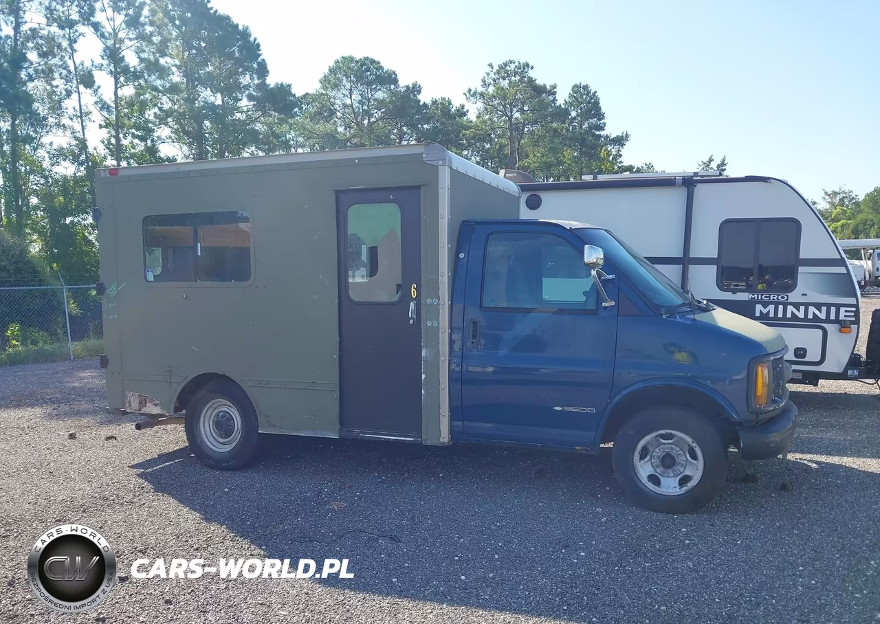 1999 Chevrolet Express Commercial Cutaway Base W-E23 VIN:1GBHG31F2X1153099 - 13
