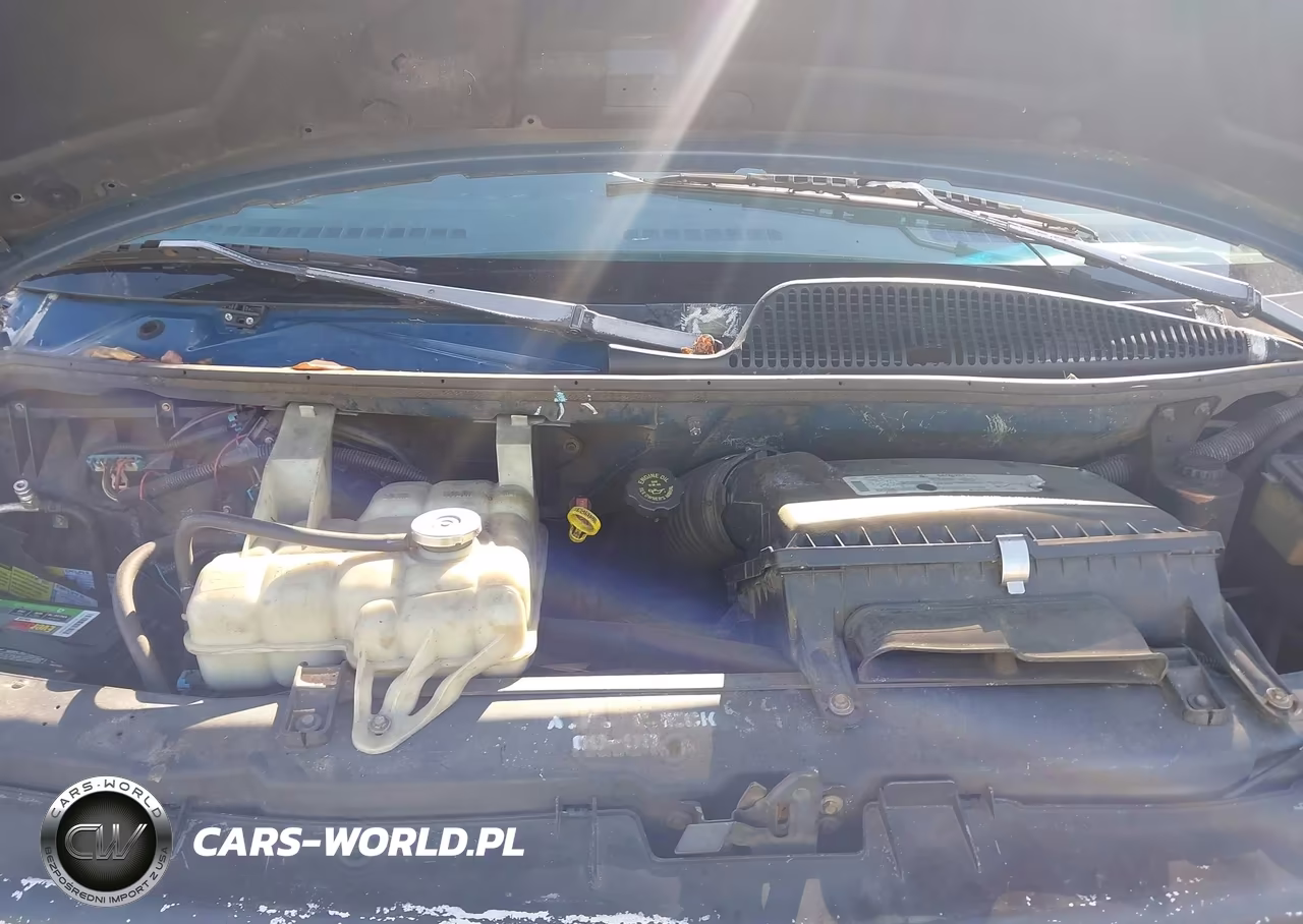 1999 Chevrolet Express Commercial Cutaway Base W-E23 VIN:1GBHG31F2X1153099 - 9