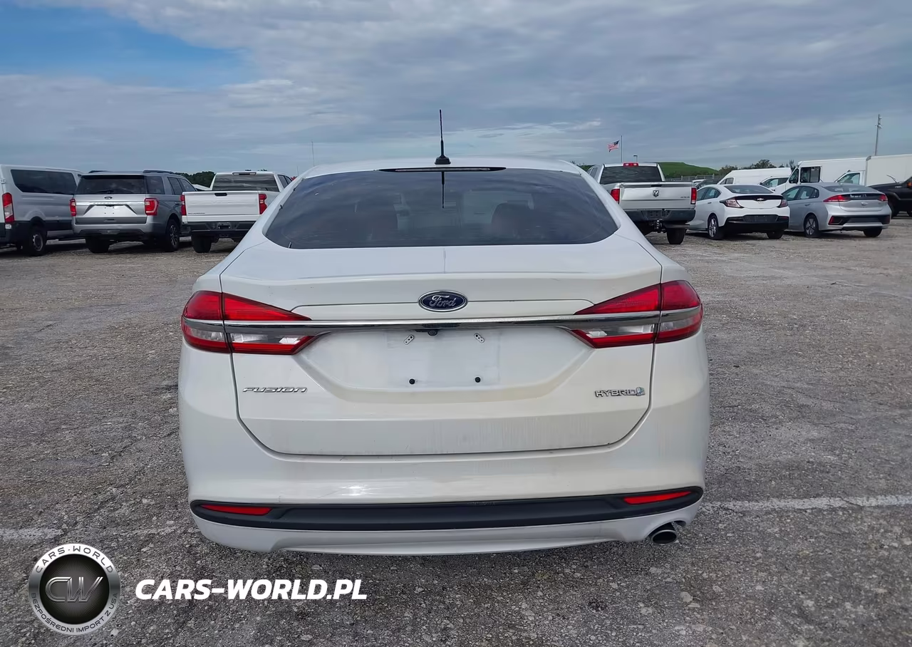 2018 Ford Fusion Hybrid S VIN:3FA6P0UU2JR271510 - 16