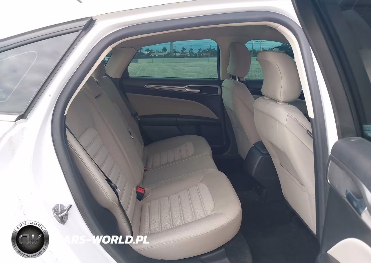 2018 Ford Fusion Hybrid S VIN:3FA6P0UU2JR271510 - 8