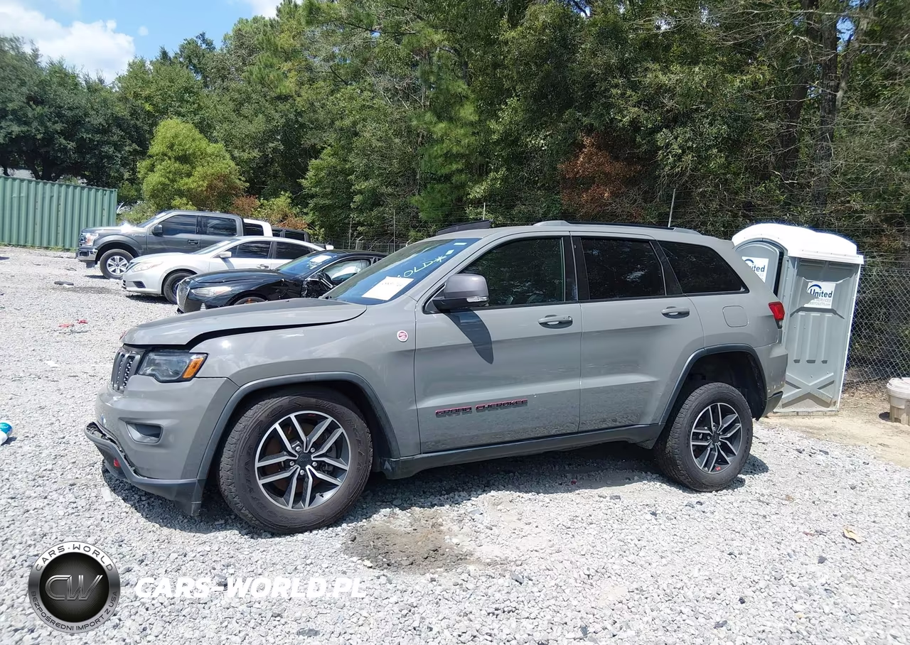 2020 Jeep Grand Cherokee Trailhawk 4X4 VIN:1C4RJFLT5LC364298 - 19