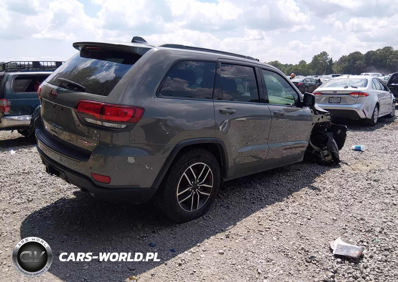 2020 Jeep Grand Cherokee Trailhawk 4X4 VIN:1C4RJFLT5LC364298 - 4