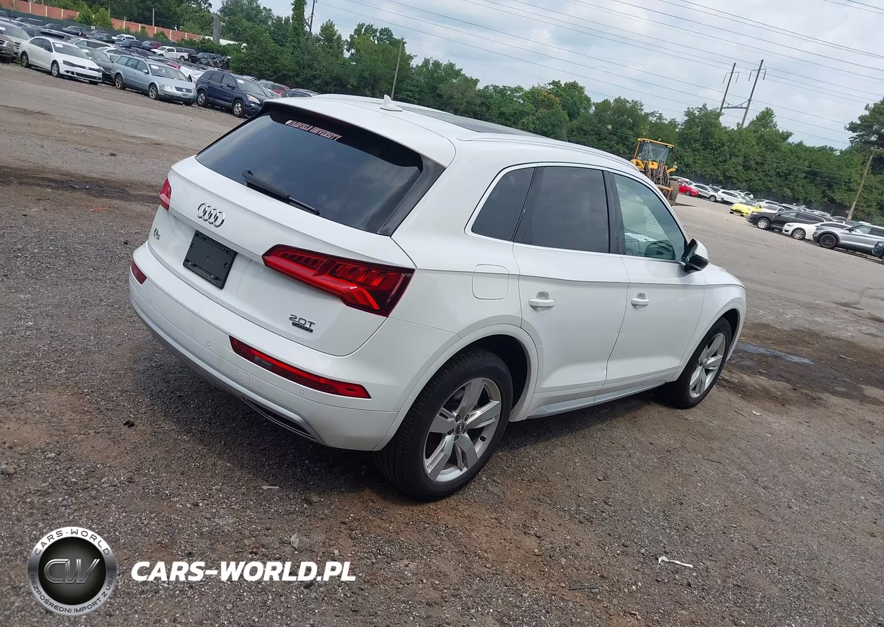 2018 Audi Q5 2.0T Premium-2.0T Tech Premium VIN:WA1BNAFY0J2230523 - 4