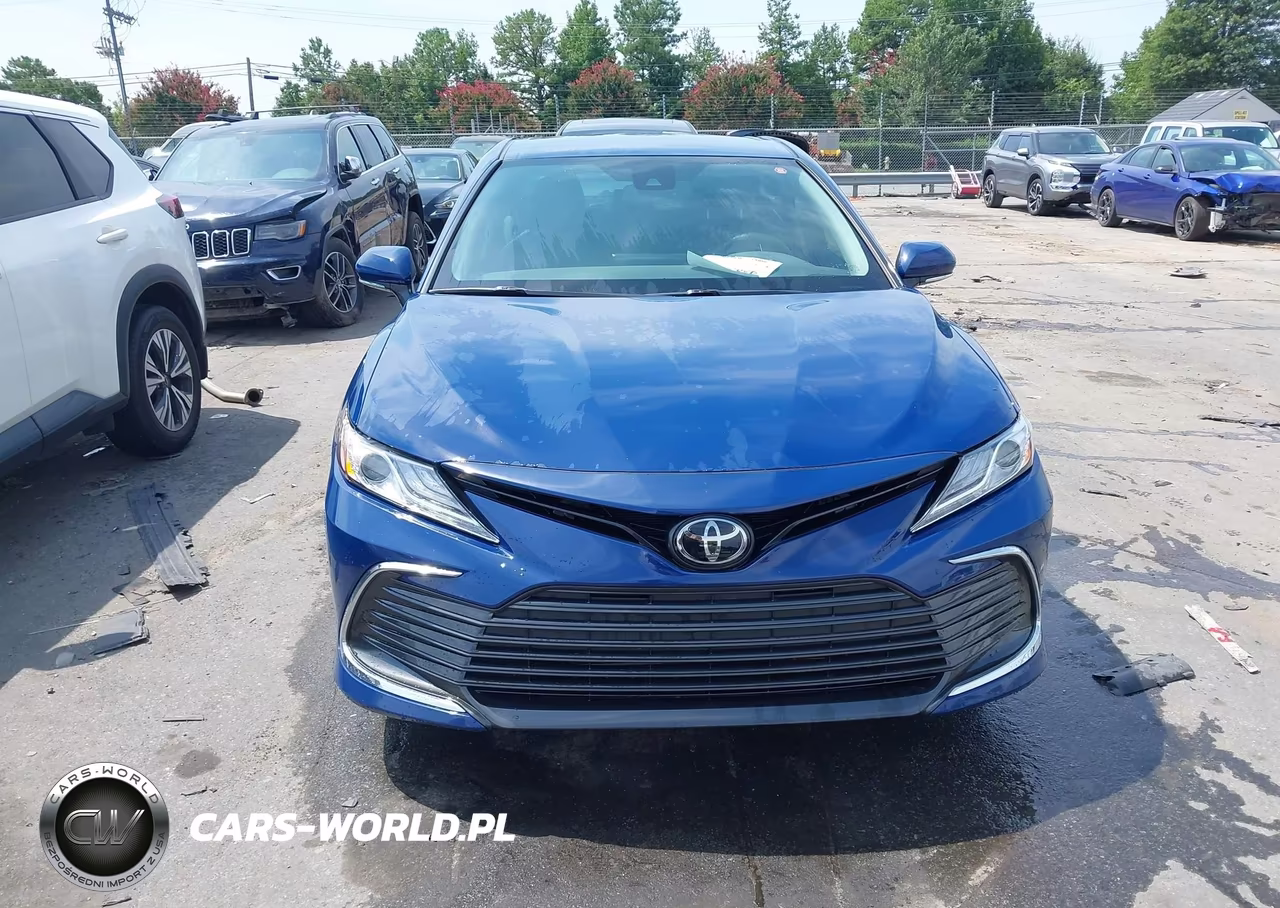 2024 Toyota Camry Xle VIN:4T1F11AK2RU211330 - 13