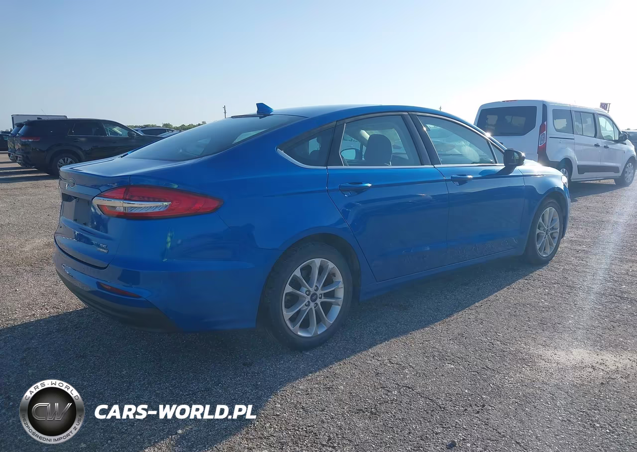 2020 Ford Fusion Hybrid Se VIN:3FA6P0LU0LR233570 - 4