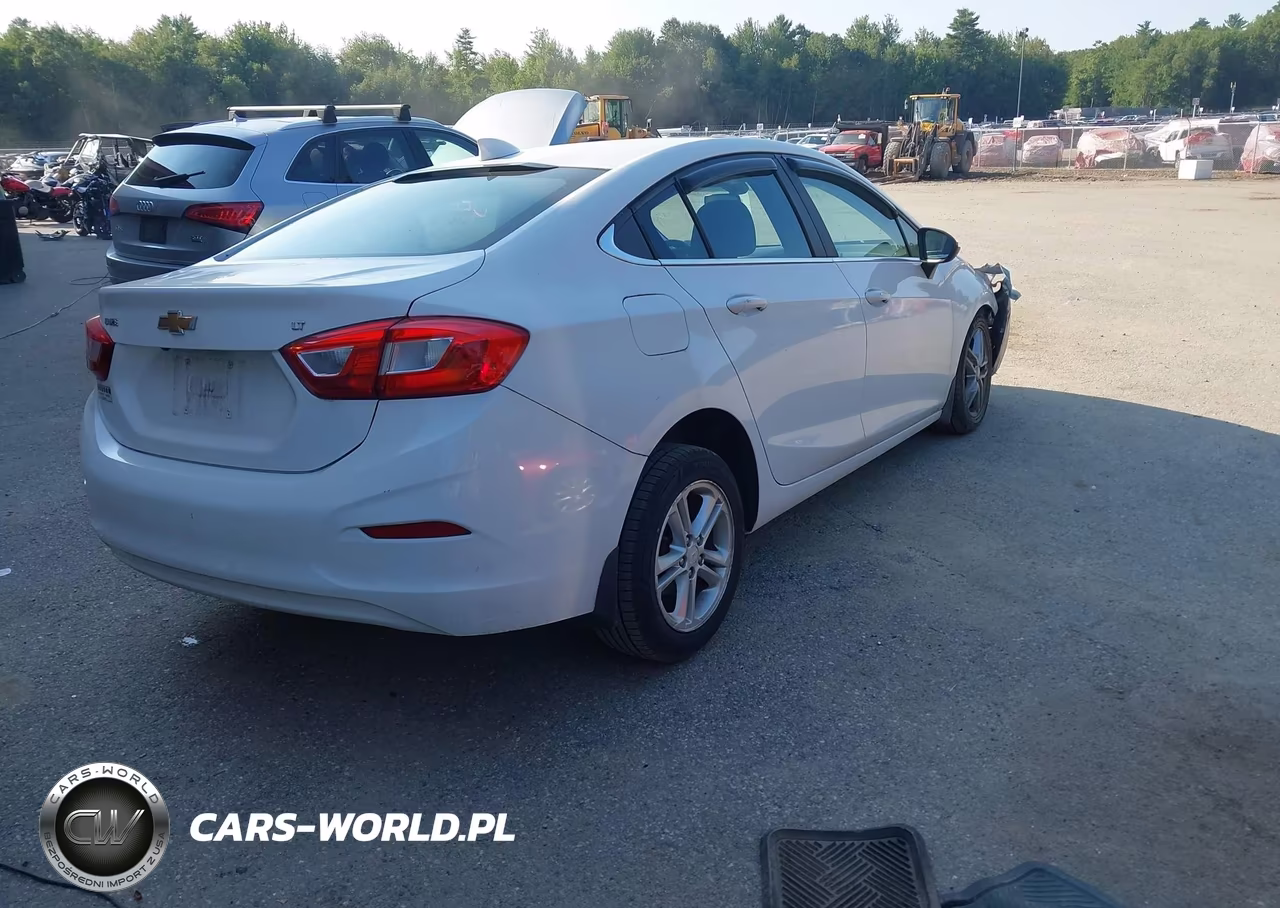 2016 Chevrolet Cruze Lt Auto VIN:1G1BE5SMXG7232302 - 4