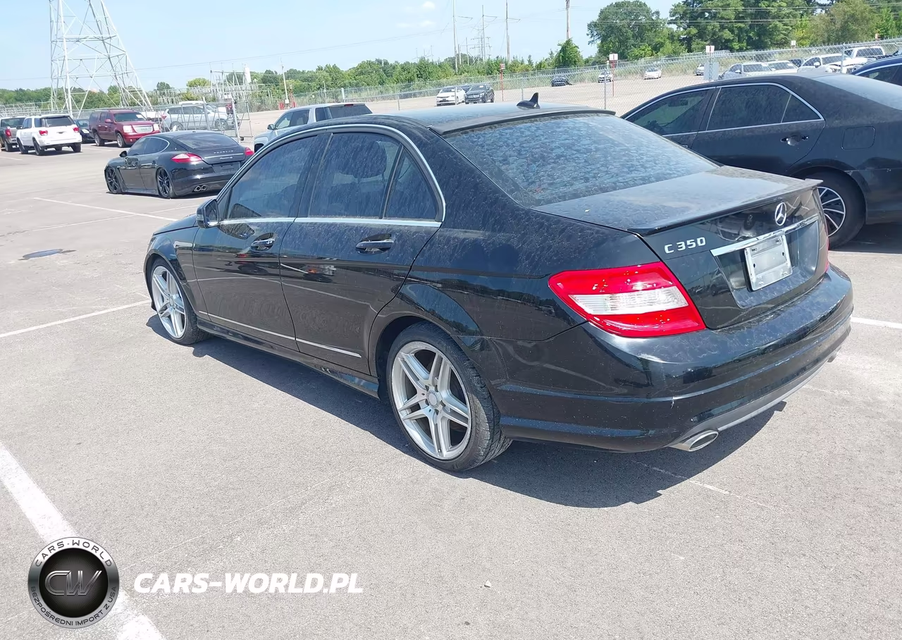 2010 Mercedes-Benz C 350 Sport VIN:WDDGF5GBOAR119736 - 3