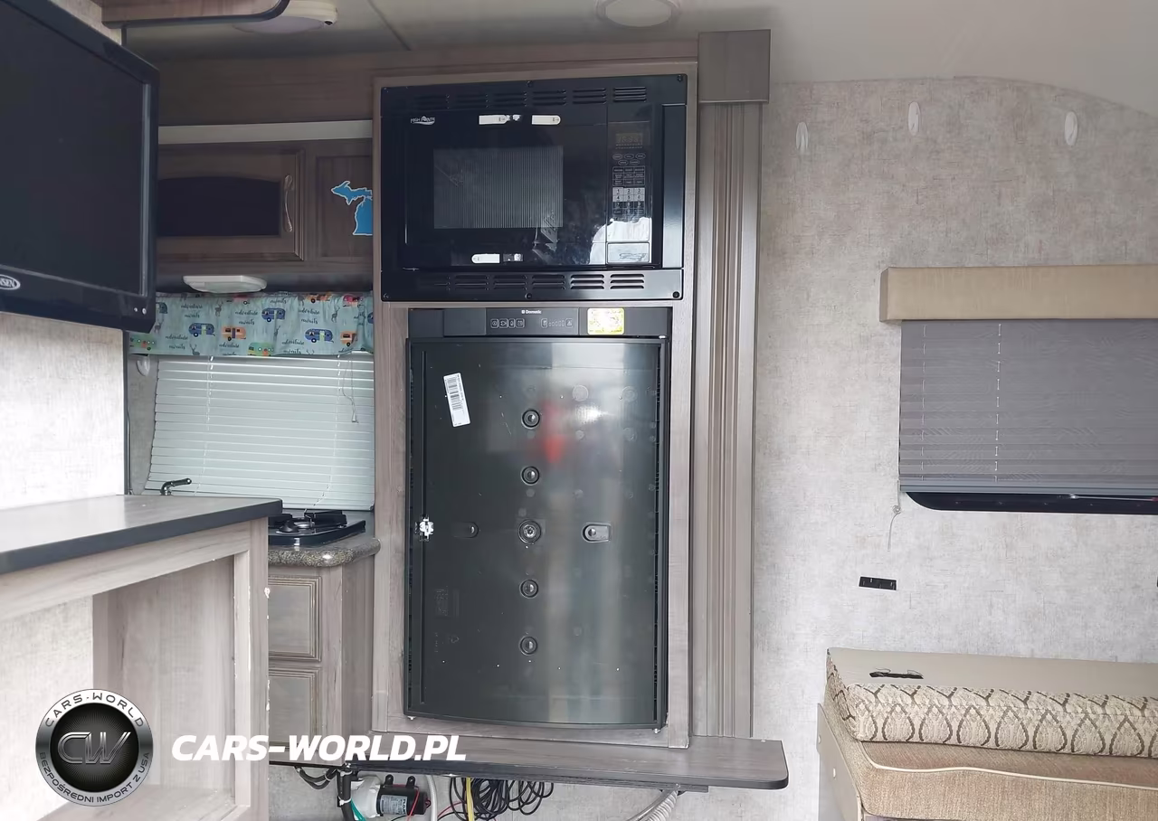 2016 Winnebago Other VIN:54CA11H22G1W14484 - 6