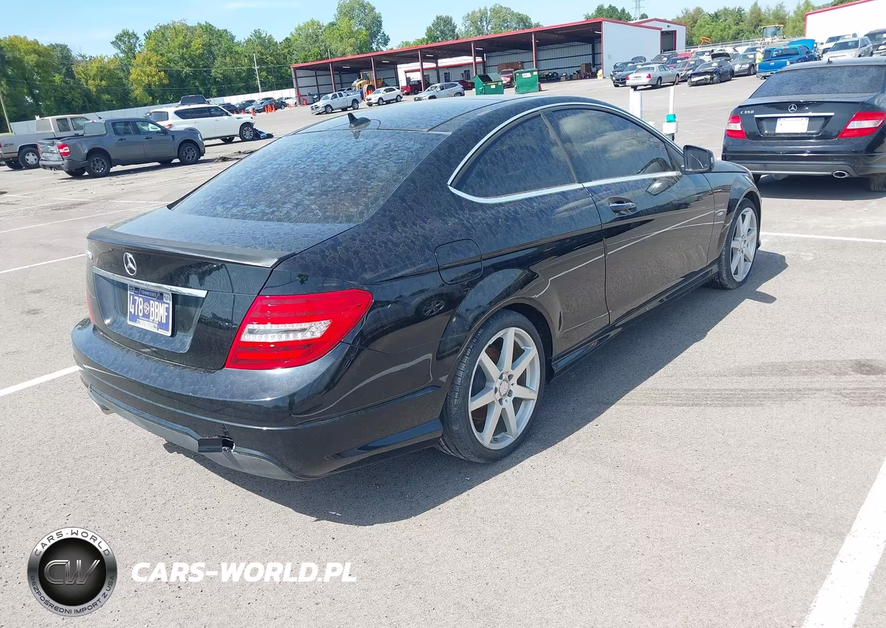 2012 Mercedes-Benz C 250 VIN:WDDGJ4HB0CF903278 - 4