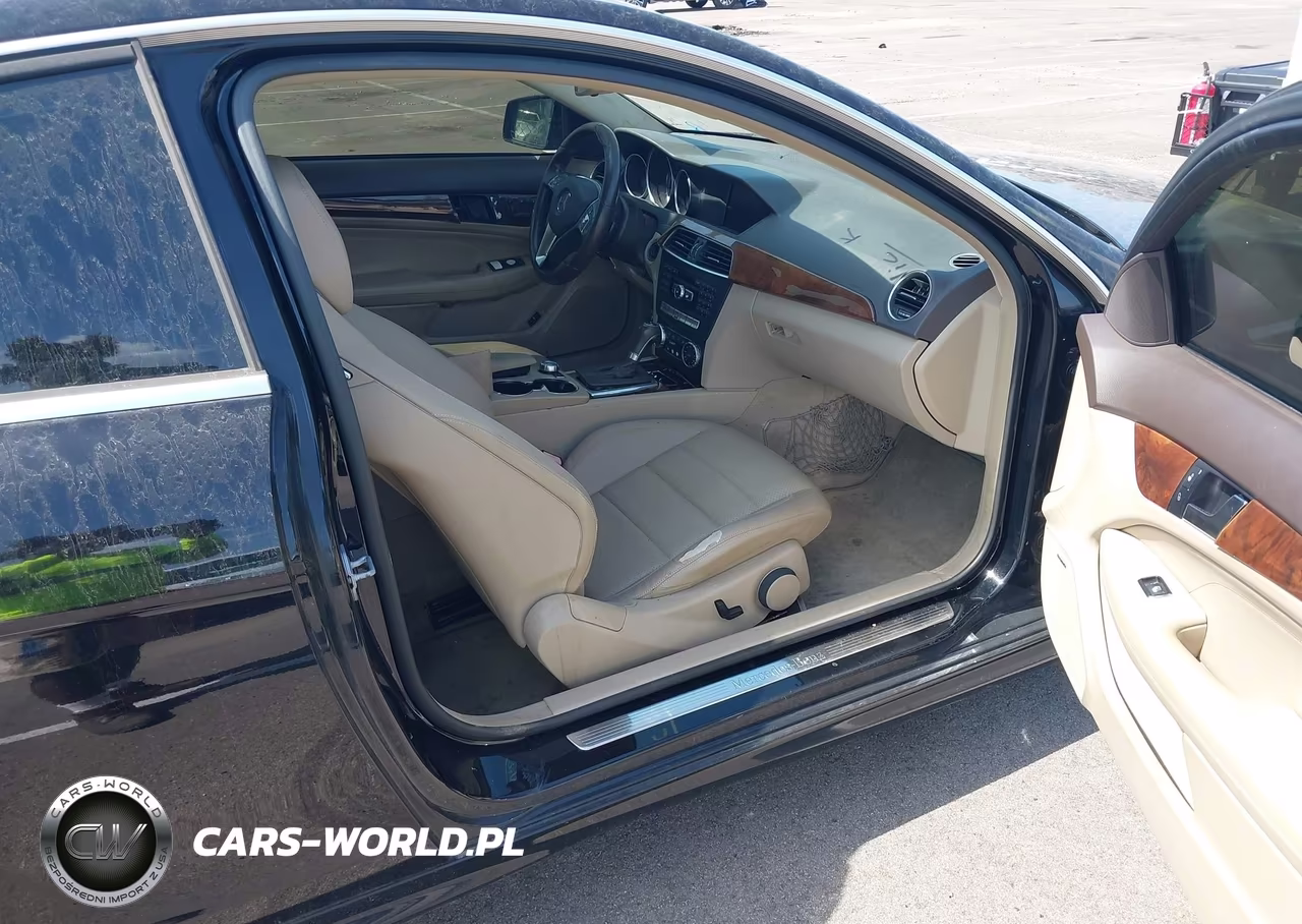 2012 Mercedes-Benz C 250 VIN:WDDGJ4HB0CF903278 - 5