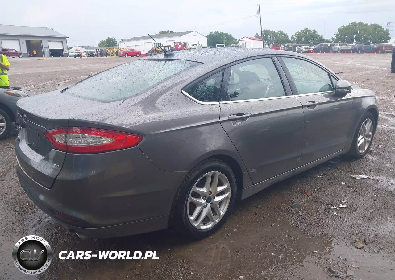 2013 Ford Fusion Se VIN:3FA6P0H72DR290583 - 4