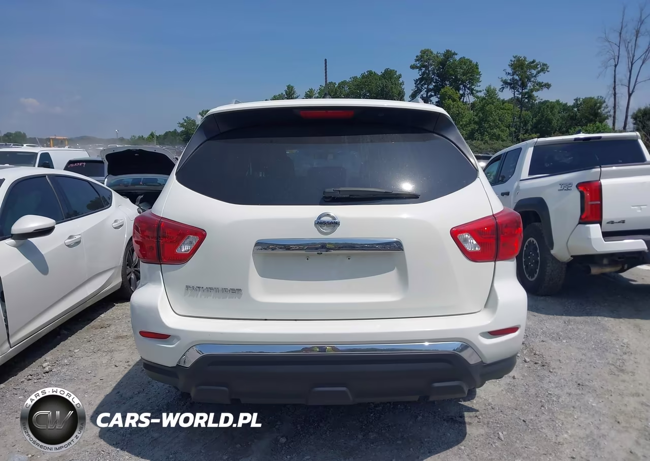 2018 Nissan Pathfinder S VIN:5N1DR2MN3JC657816 - 16