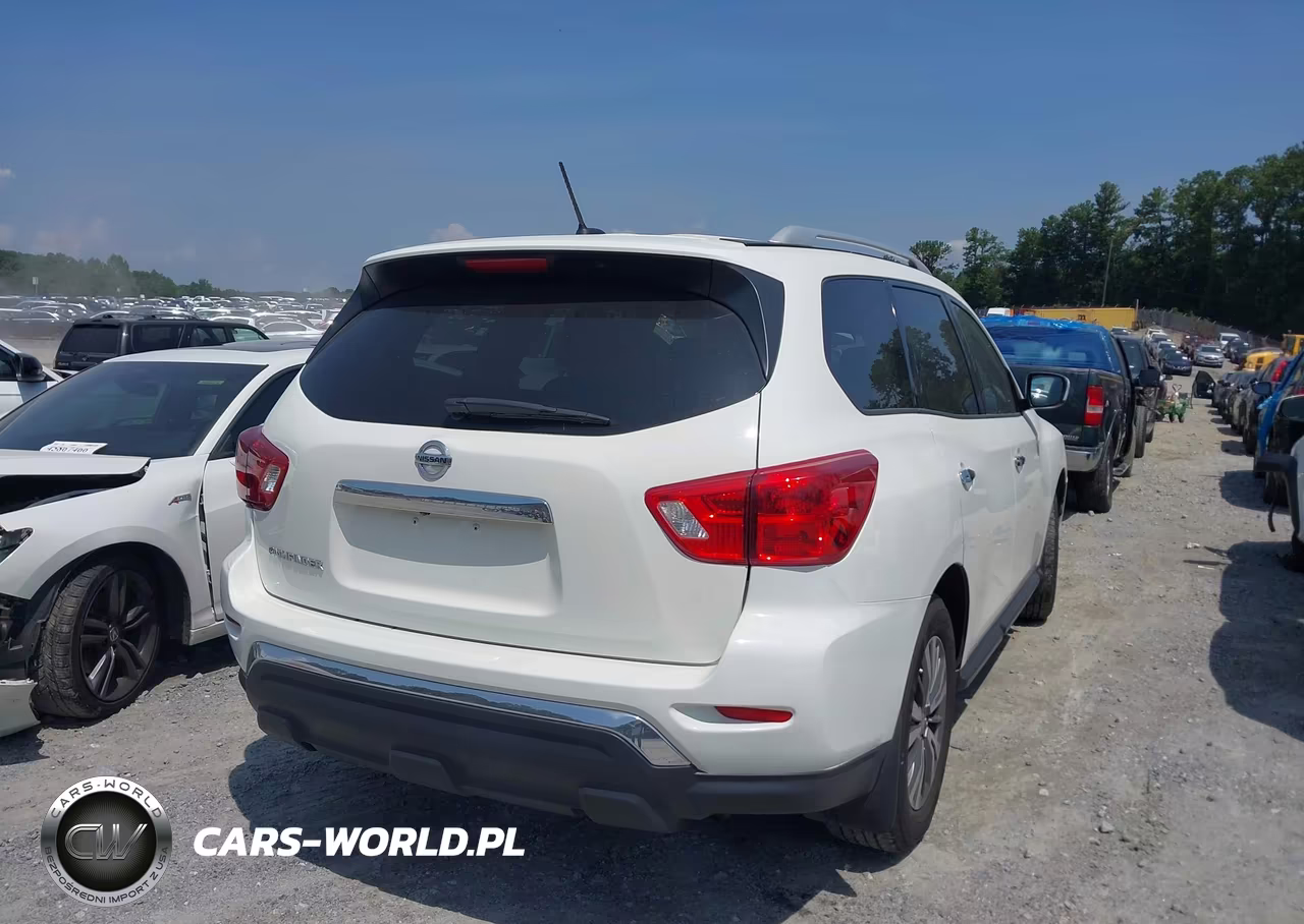 2018 Nissan Pathfinder S VIN:5N1DR2MN3JC657816 - 4
