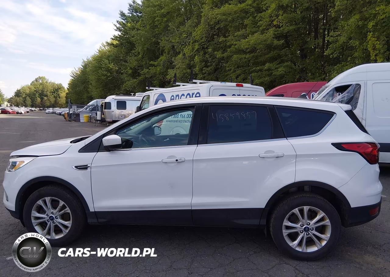 2019 Ford Escape Se VIN:1FMCU9GD8KUA66477 - 14