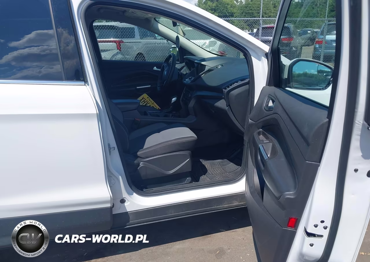 2019 Ford Escape Se VIN:1FMCU9GD8KUA66477 - 5