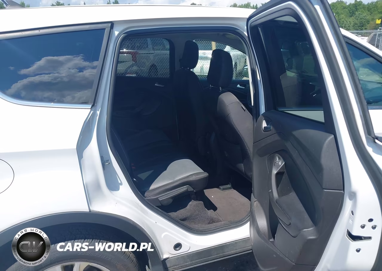2019 Ford Escape Se VIN:1FMCU9GD8KUA66477 - 8