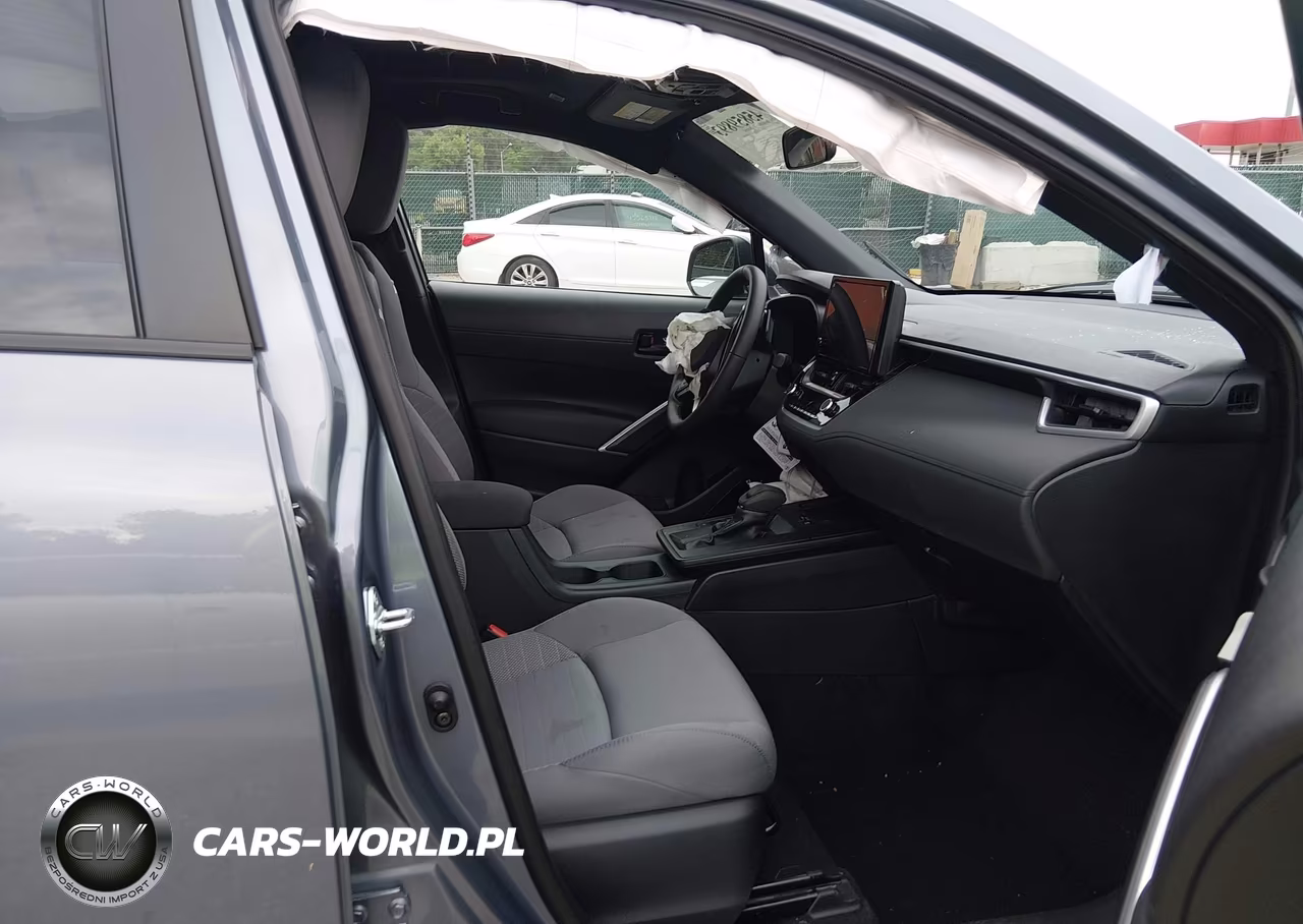 2026 Toyota Corolla Cross Hybrid Se VIN:7MUFBABG5TV099460 - 5