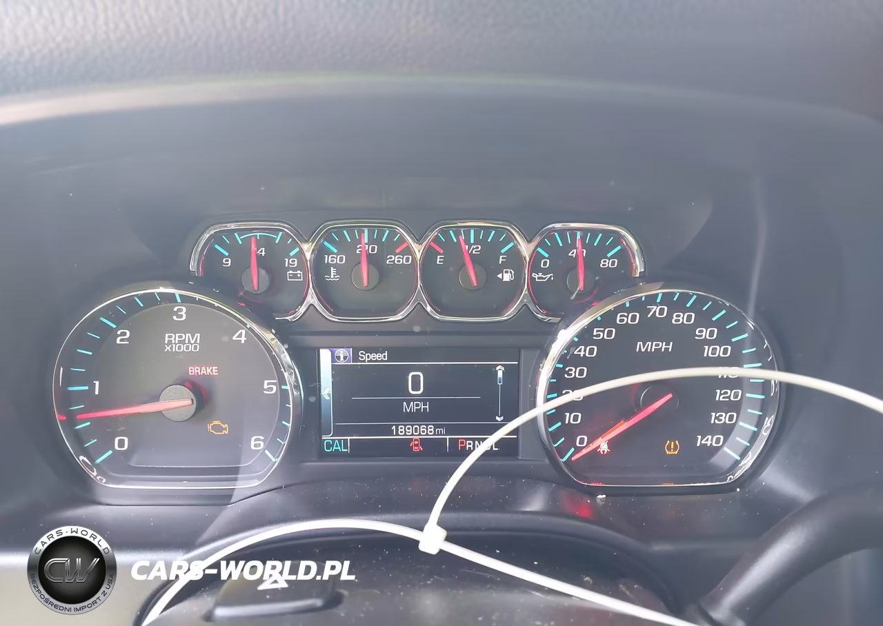 2018 Chevrolet Silverado 1500 1Lt VIN:1GCRCREH9JZ294058 - 7