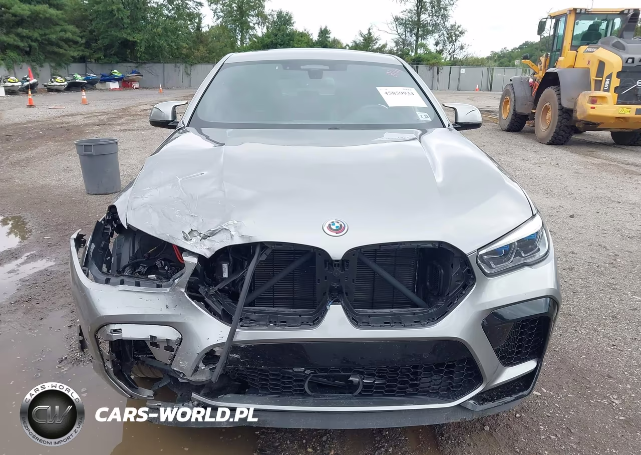 2023 BMW X6 M VIN:5YMCY0C03P9R36144 - 12