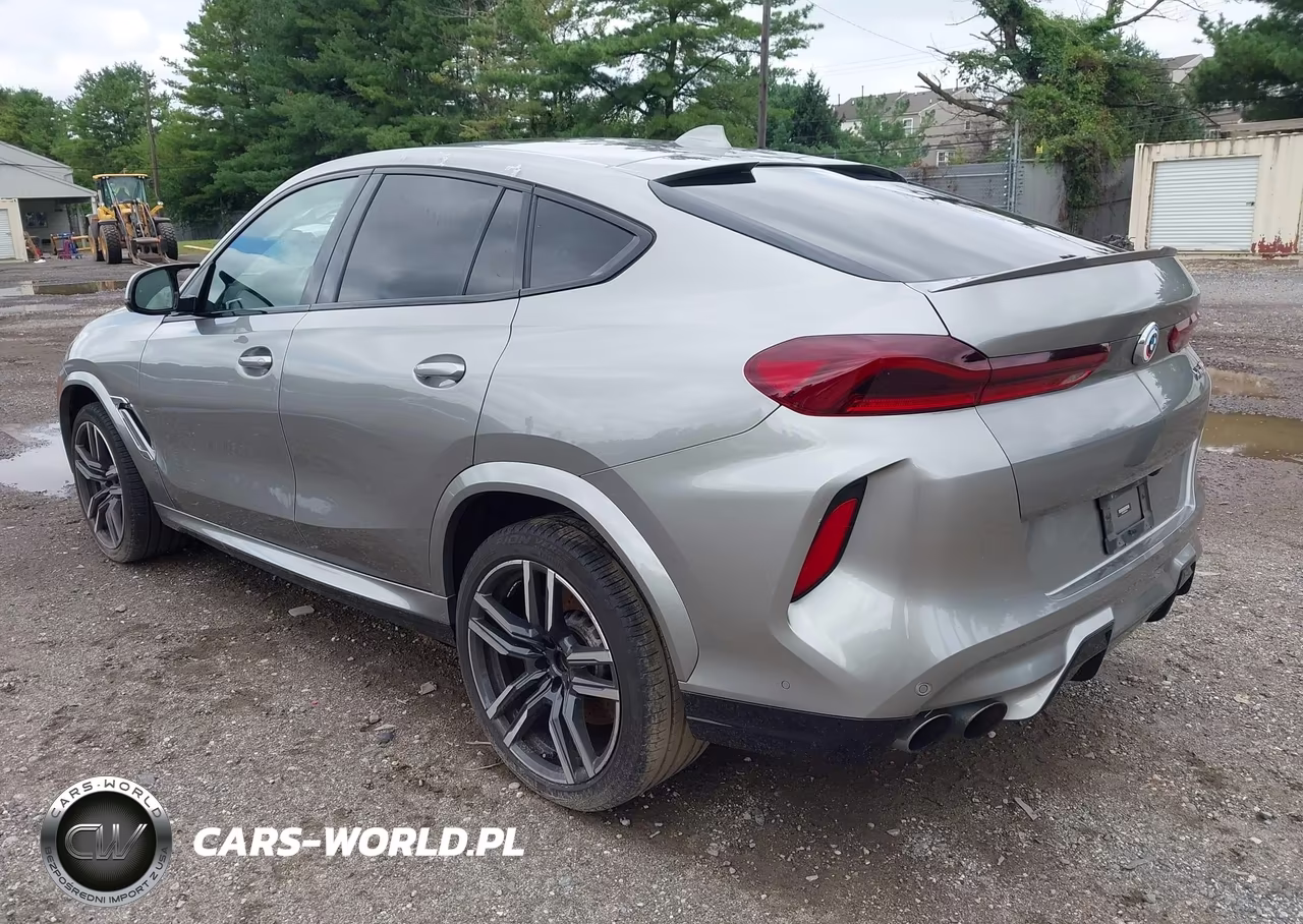 2023 BMW X6 M VIN:5YMCY0C03P9R36144 - 3