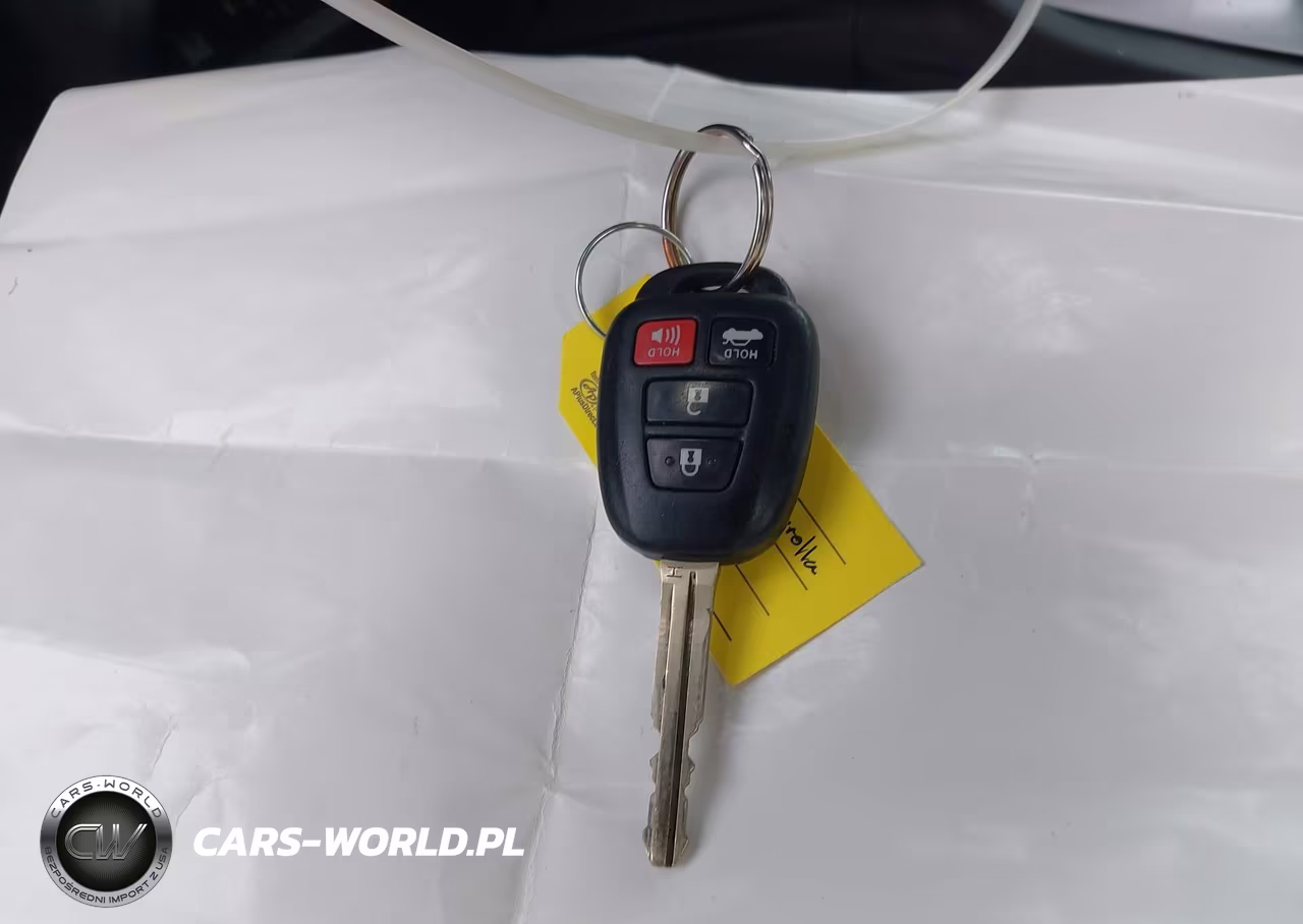 2016 Toyota Corolla Le VIN:2T1BURHE3GC556059 - 11