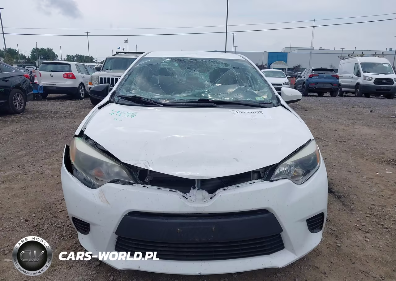 2016 Toyota Corolla Le VIN:2T1BURHE3GC556059 - 12