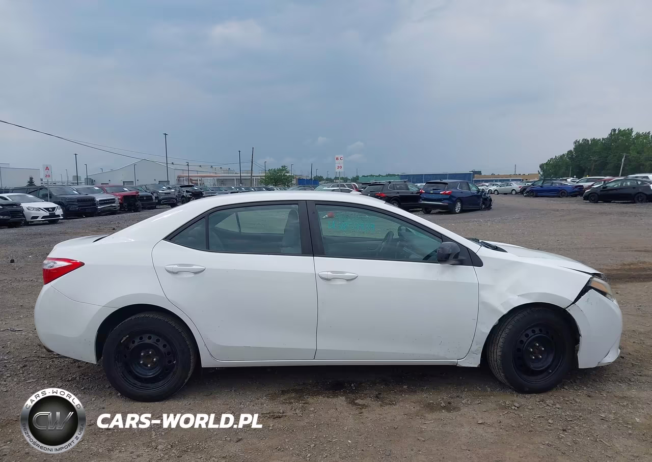 2016 Toyota Corolla Le VIN:2T1BURHE3GC556059 - 13